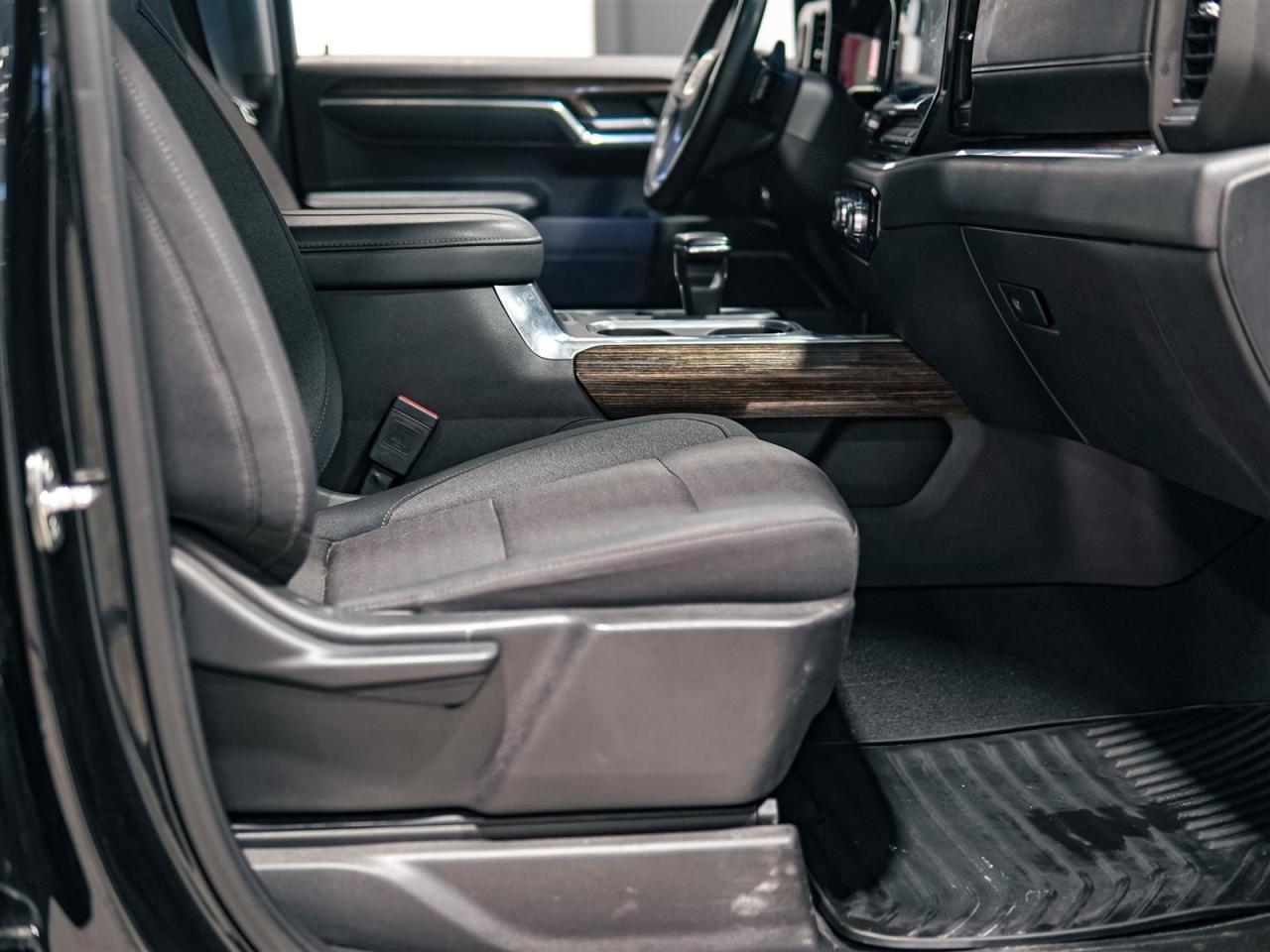 2024 GMC Sierra 1500 ELEVATION CREW CAB 4WD | DIESEL | X31 | PREF PKG Photo