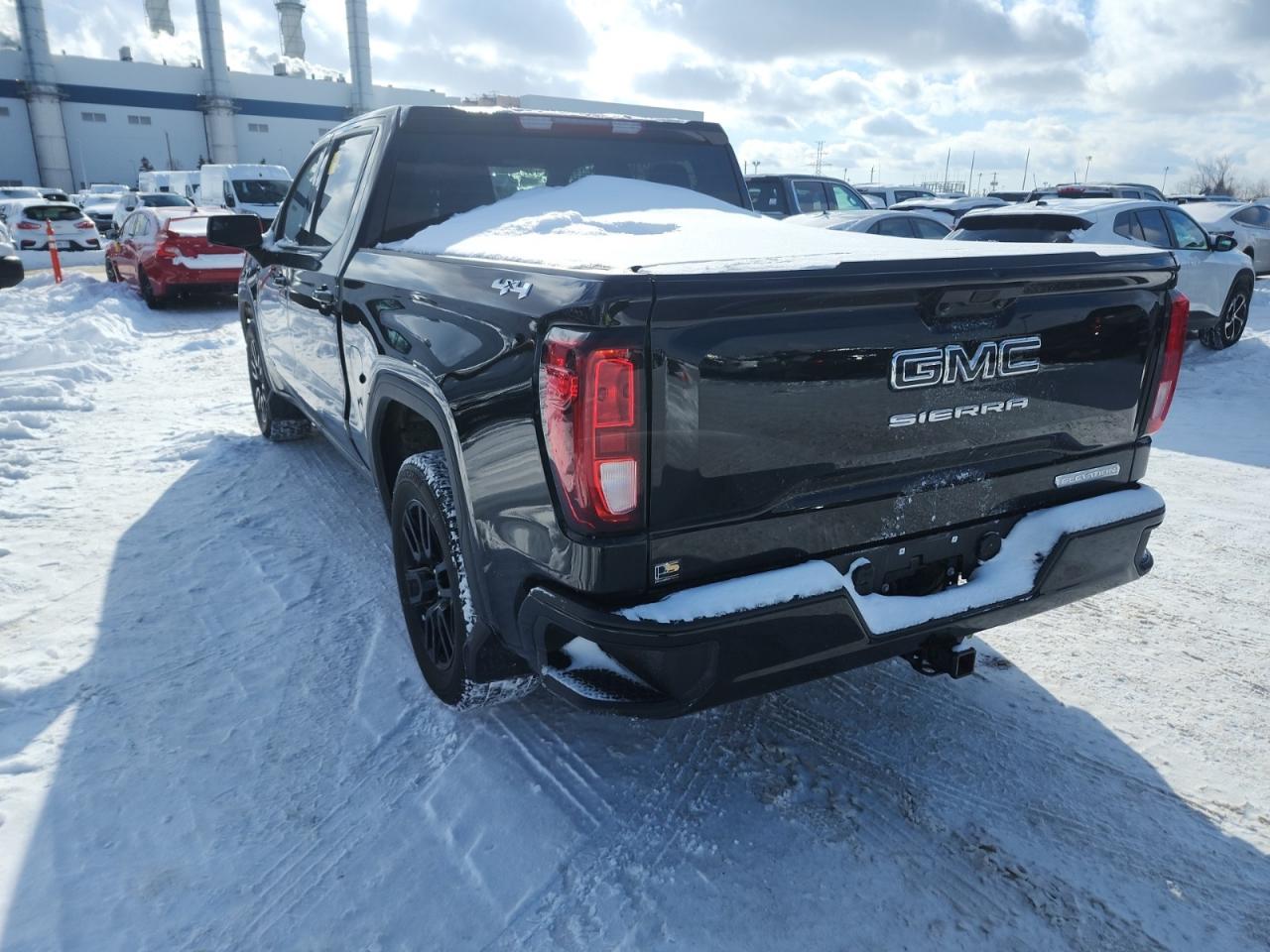 2024 GMC Sierra 1500 ELEVATION CREW CAB 4WD | NO ACCIDENTS Photo