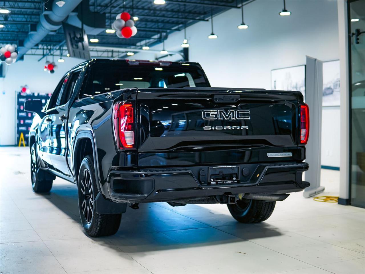 2024 GMC Sierra 1500 ELEVATION CREW CAB 4WD | NO ACCIDENTS Photo