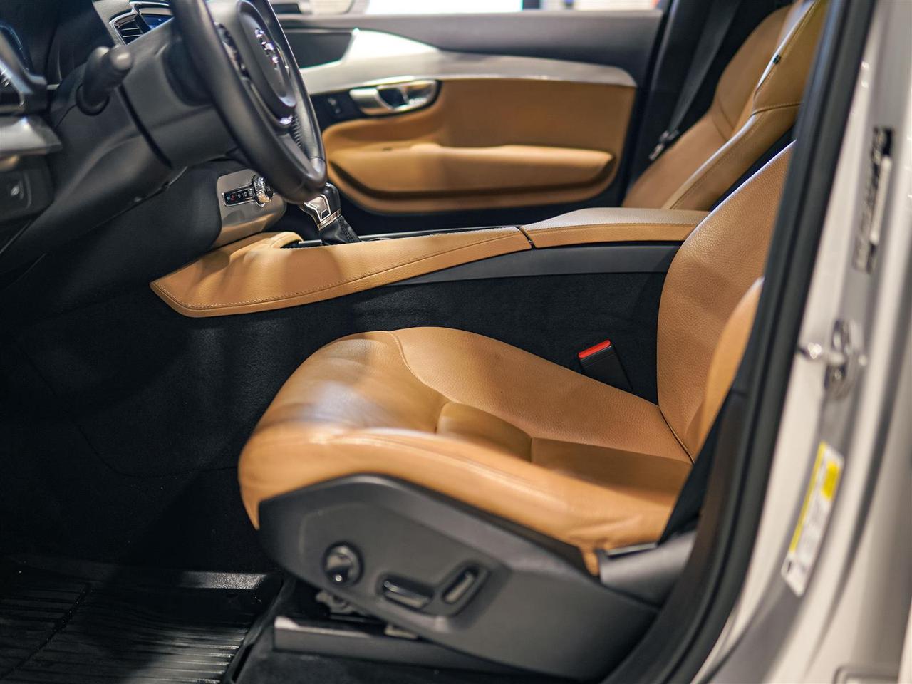 2018 Volvo XC90 MOMENTUM PLUS | VISION PKG | CONV PKG | AWD | NO ACCIDENTS Photo