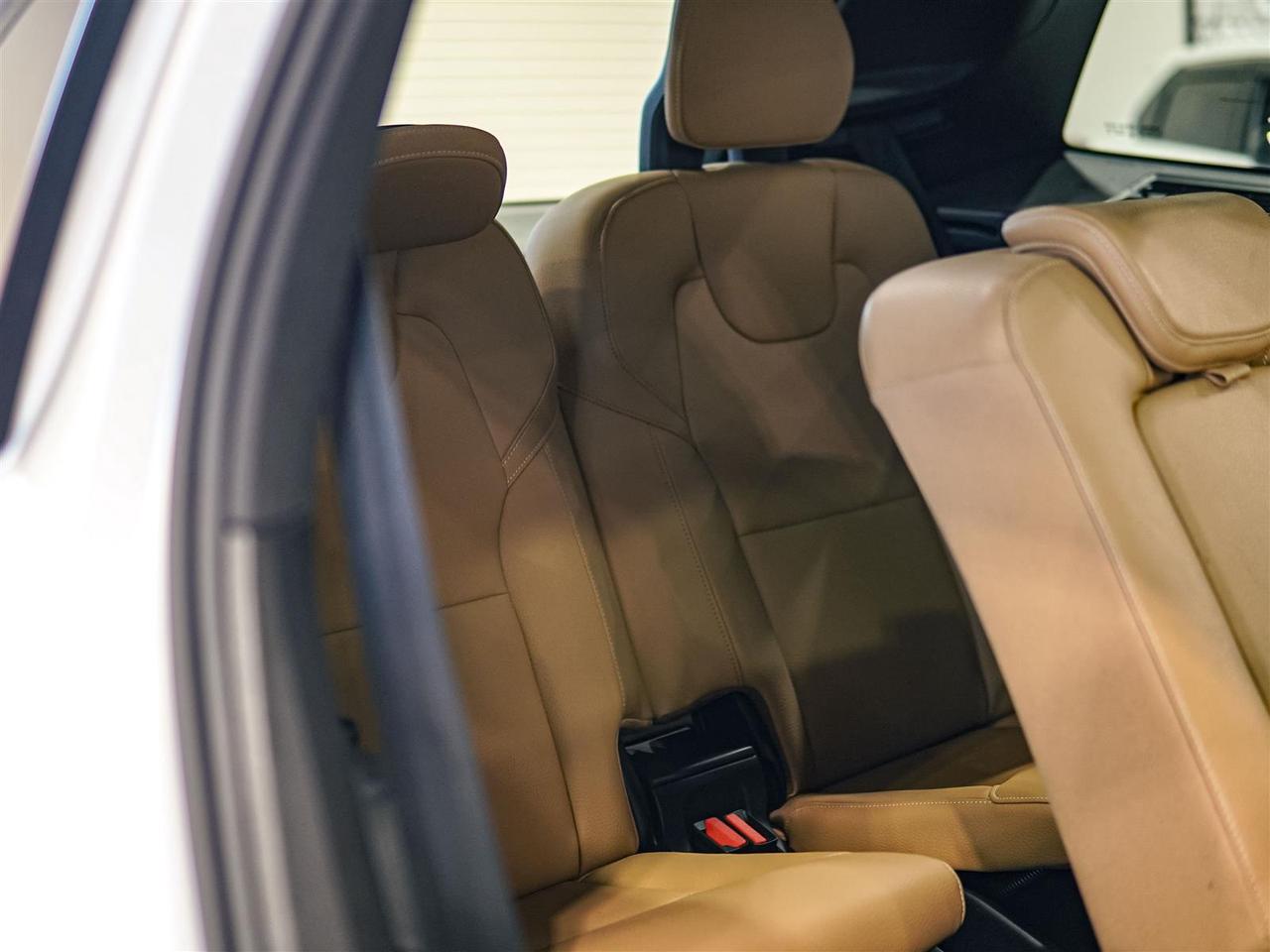 2018 Volvo XC90 MOMENTUM PLUS | VISION PKG | CONV PKG | AWD | NO ACCIDENTS Photo