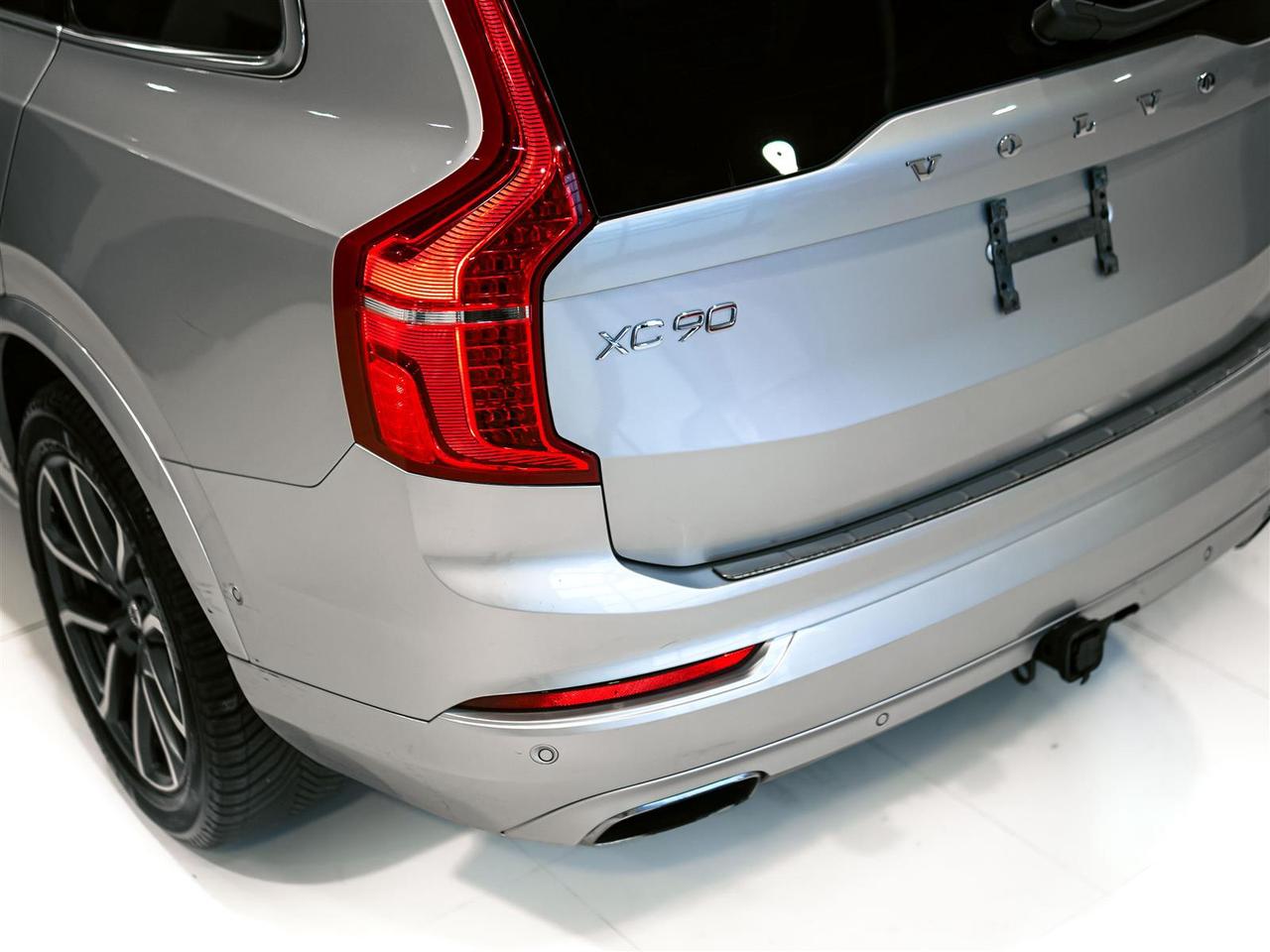 2018 Volvo XC90 MOMENTUM PLUS | VISION PKG | CONV PKG | AWD | NO ACCIDENTS Photo