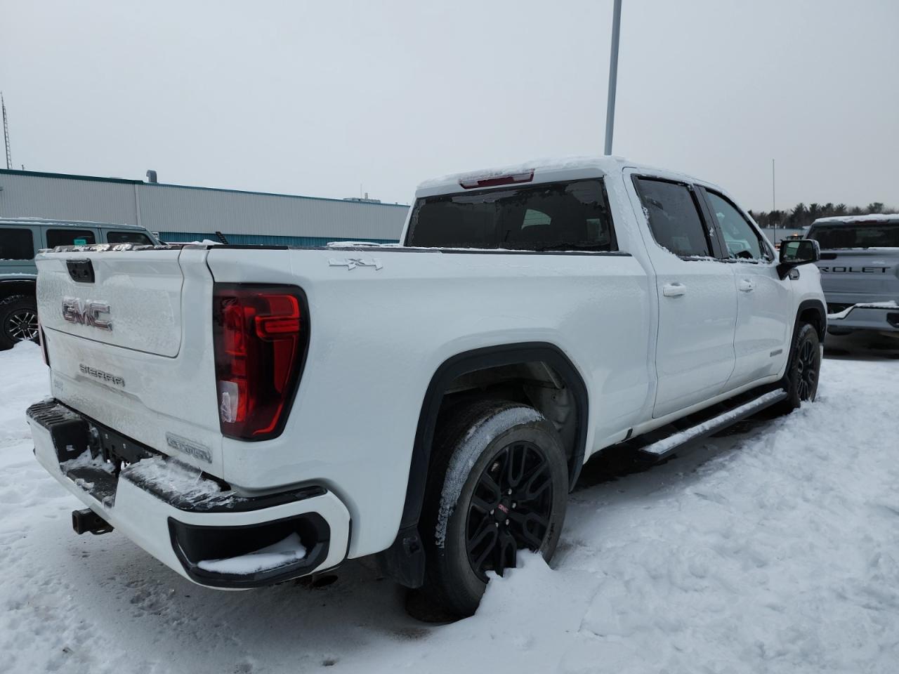 2023 GMC Sierra 1500 ELEVATION CREW CAB 4WD | NO ACCIDENTS Photo