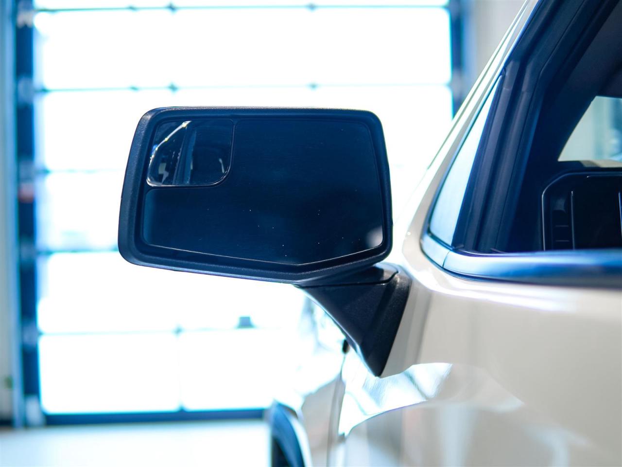 2023 GMC Sierra 1500 ELEVATION CREW CAB 4WD | NO ACCIDENTS Photo