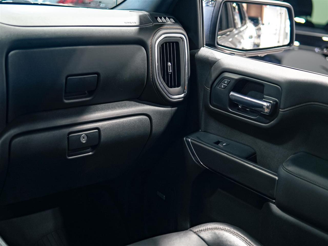 2022 GMC Sierra 1500 Limited Limited AT4 | 6.2L V8 CREW | LTHR | SUNROOF | BOSE Photo