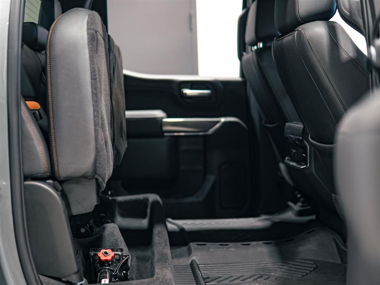 2022 GMC Sierra 1500 Limited Limited AT4 | 6.2L V8 CREW | LTHR | SUNROOF | BOSE Photo