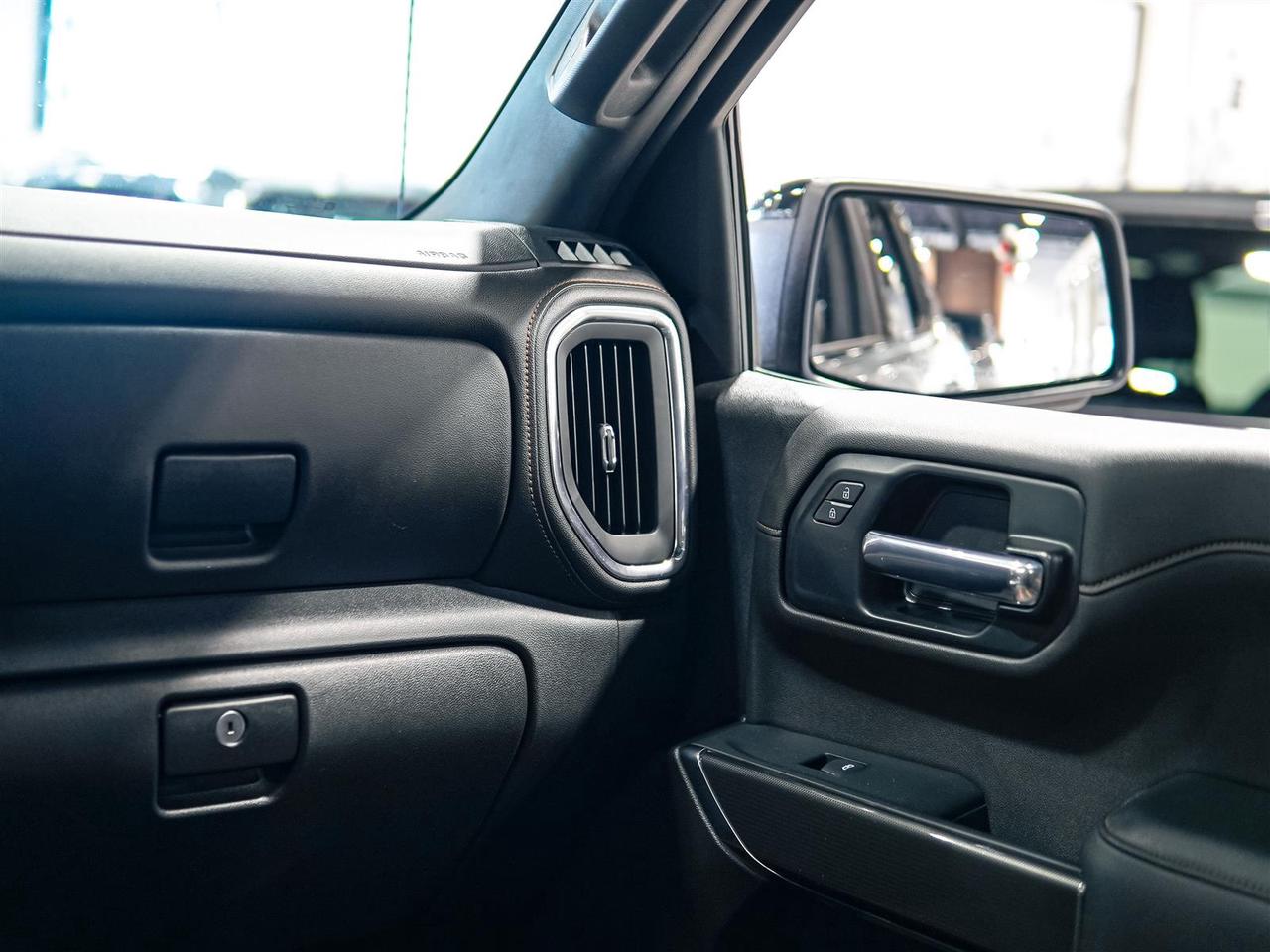 2022 GMC Sierra 1500 Limited Limited AT4 | 6.2L V8 CREW | LTHR | SUNROOF | BOSE Photo