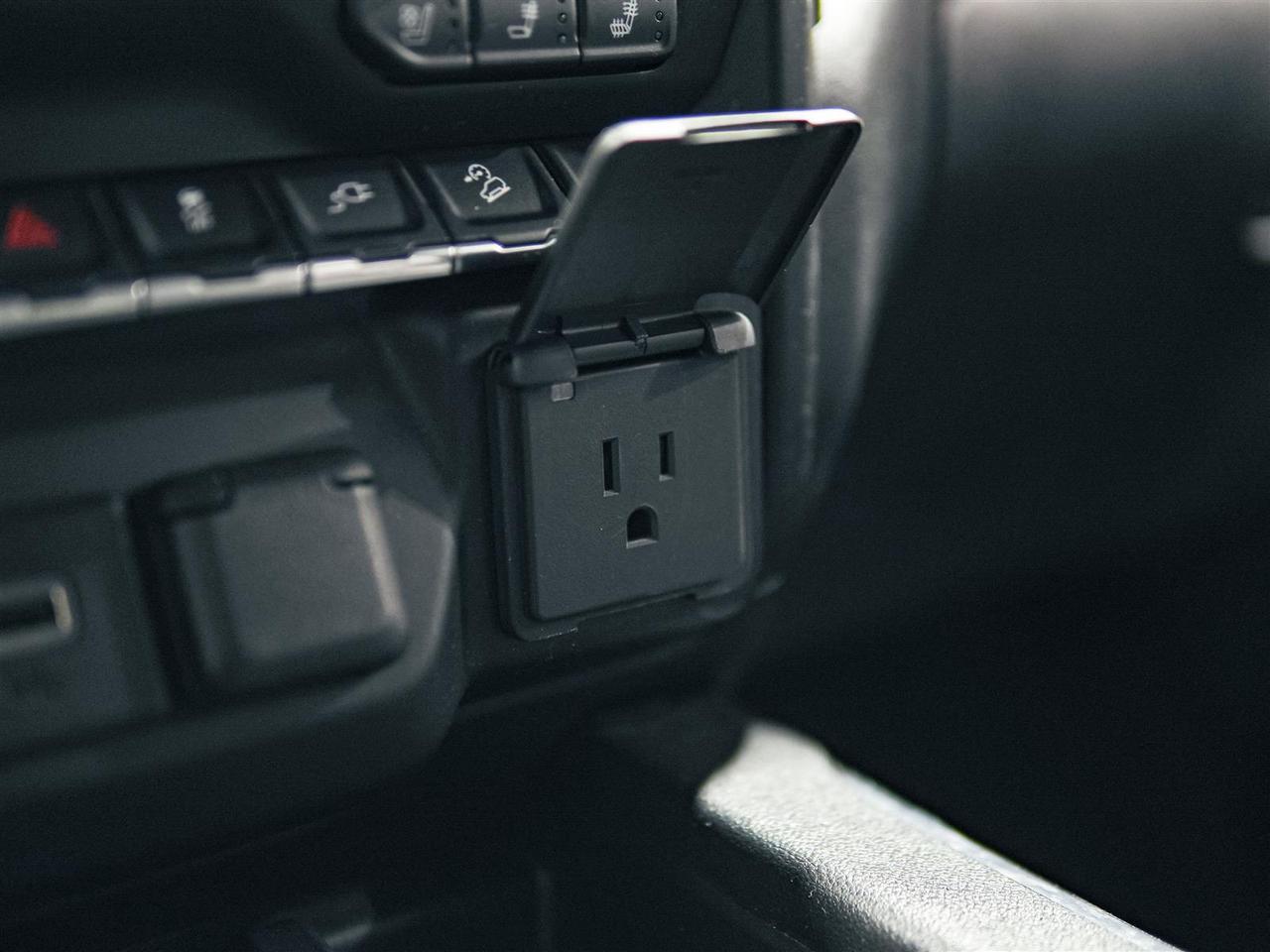 2022 GMC Sierra 1500 Limited Limited AT4 | 6.2L V8 CREW | LTHR | SUNROOF | BOSE Photo