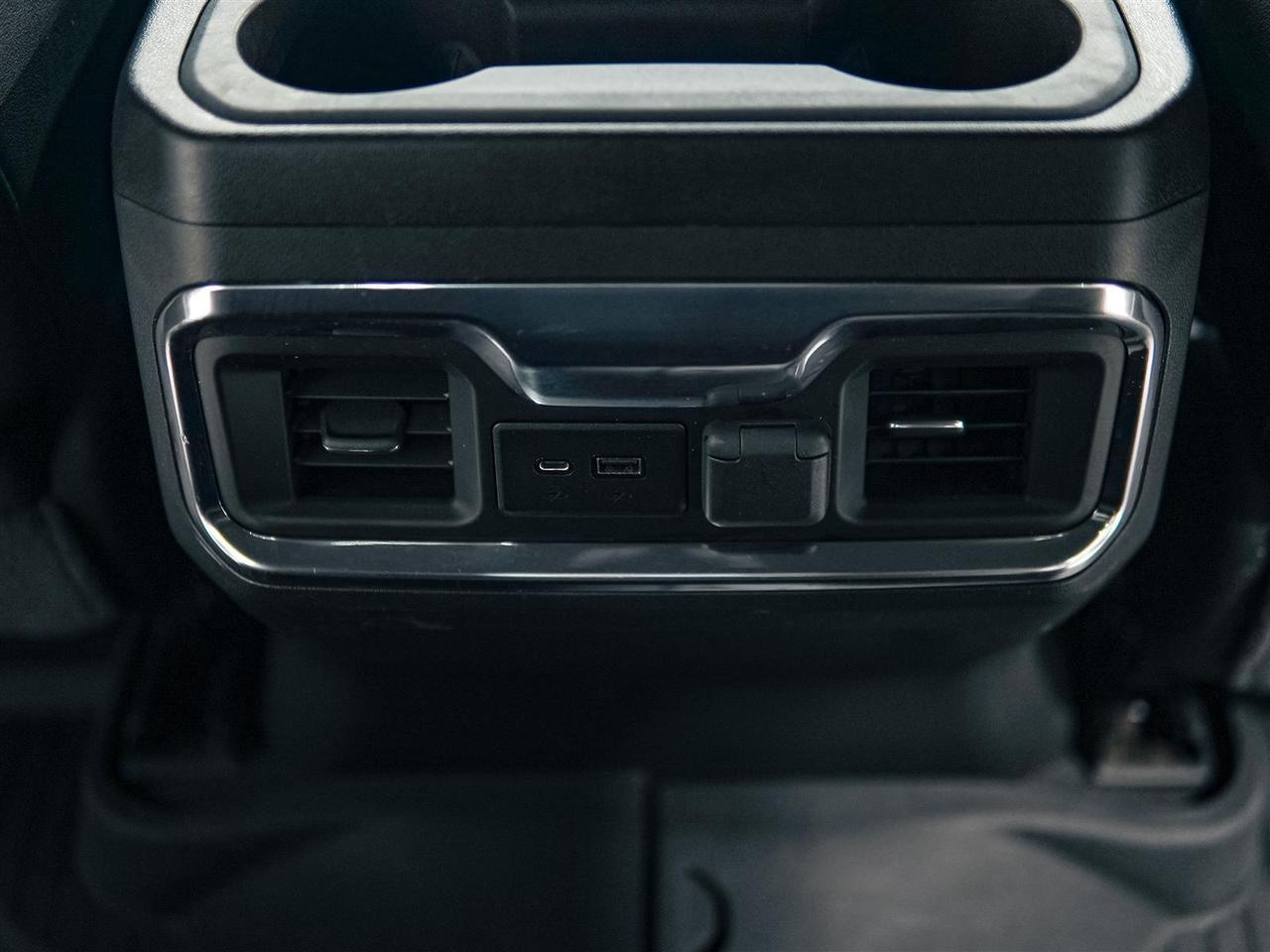 2022 GMC Sierra 1500 Limited Limited AT4 | 6.2L V8 CREW | LTHR | SUNROOF | BOSE Photo