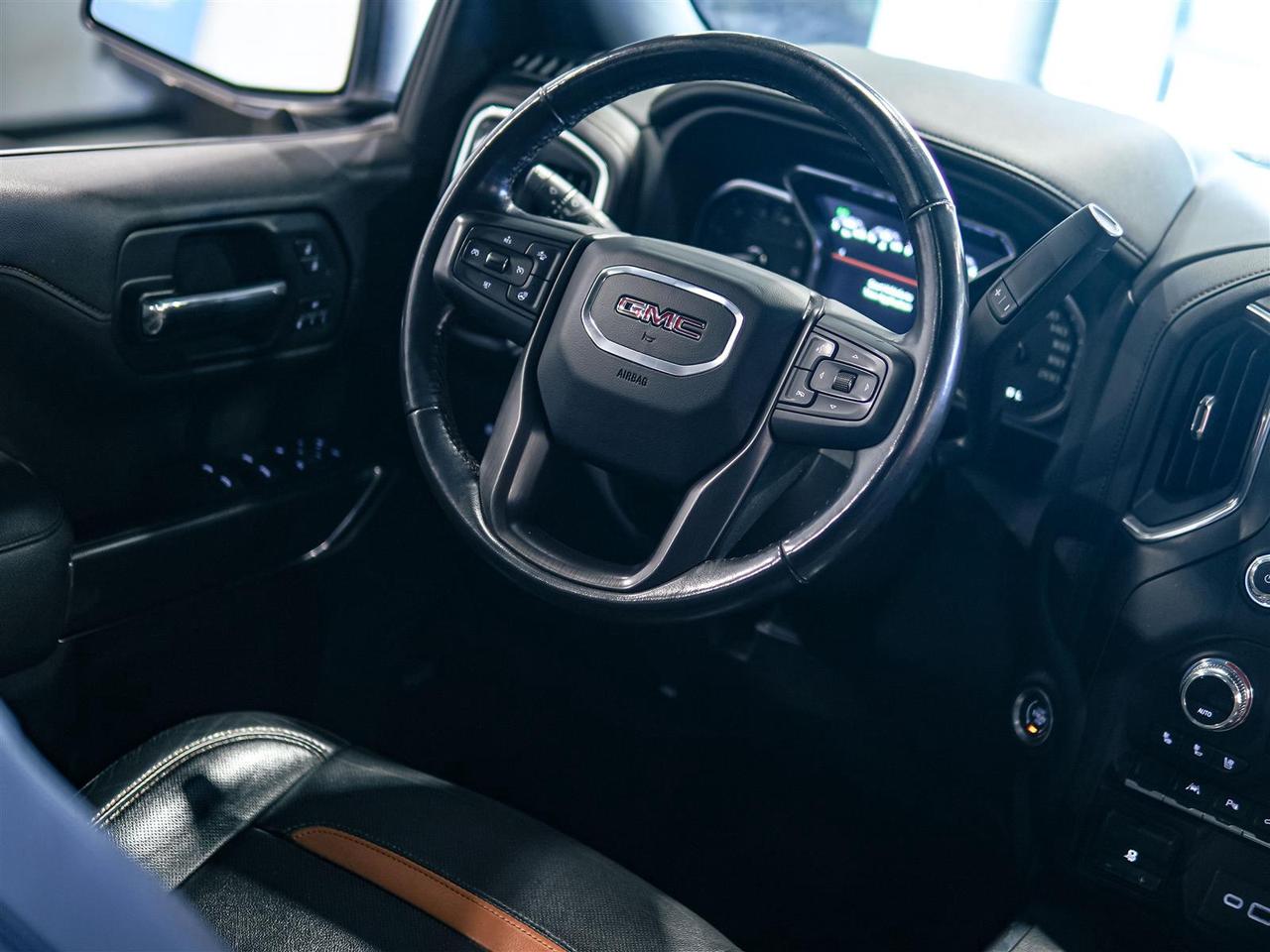 2022 GMC Sierra 1500 Limited Limited AT4 | 6.2L V8 CREW | LTHR | SUNROOF | BOSE Photo