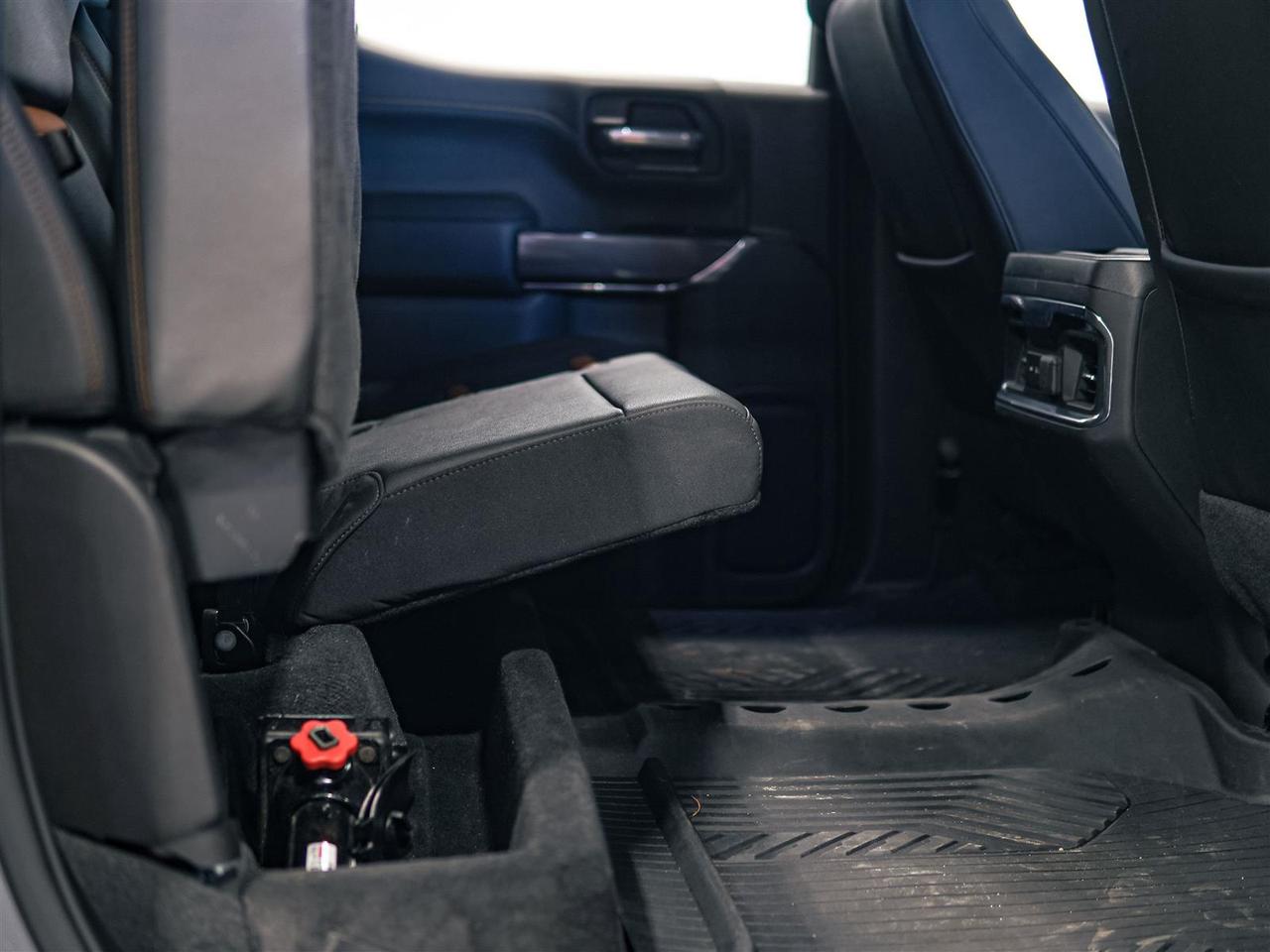 2022 GMC Sierra 1500 Limited Limited AT4 | 6.2L V8 CREW | LTHR | SUNROOF | BOSE Photo