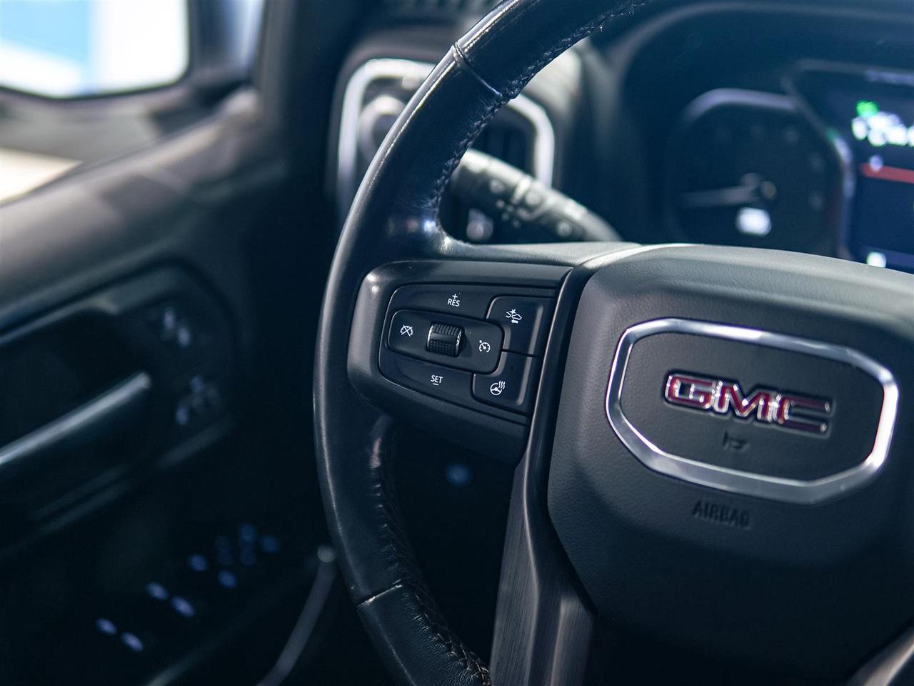 2022 GMC Sierra 1500 Limited Limited AT4 | 6.2L V8 CREW | LTHR | SUNROOF | BOSE Photo