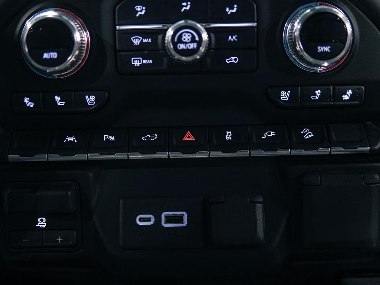 2022 GMC Sierra 1500 Limited Limited AT4 | 6.2L V8 CREW | LTHR | SUNROOF | BOSE Photo