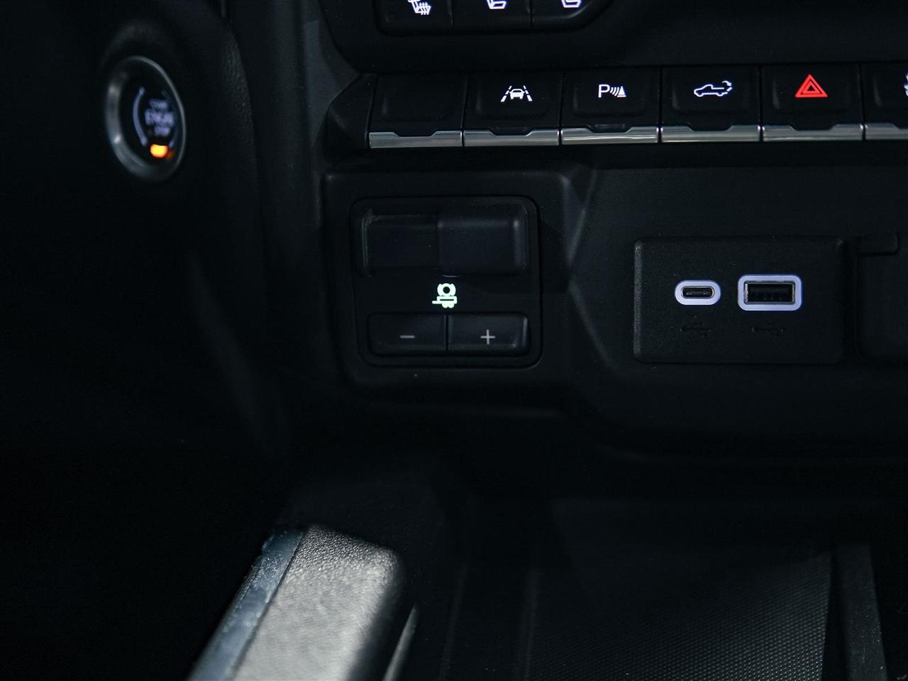 2022 GMC Sierra 1500 Limited Limited AT4 | 6.2L V8 CREW | LTHR | SUNROOF | BOSE Photo
