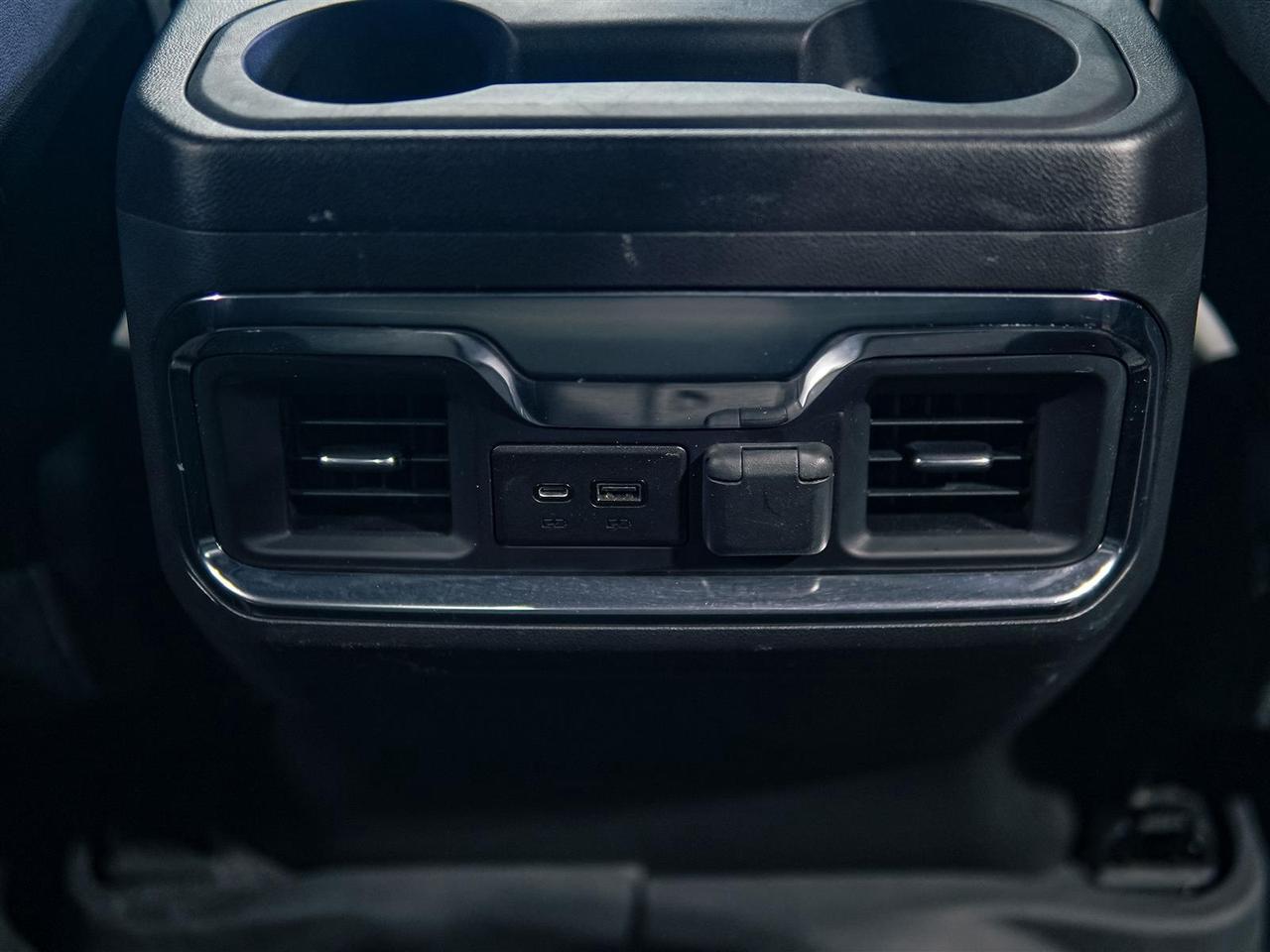 2022 GMC Sierra 1500 Limited Limited AT4 | 6.2L V8 CREW | LTHR | SUNROOF | BOSE Photo