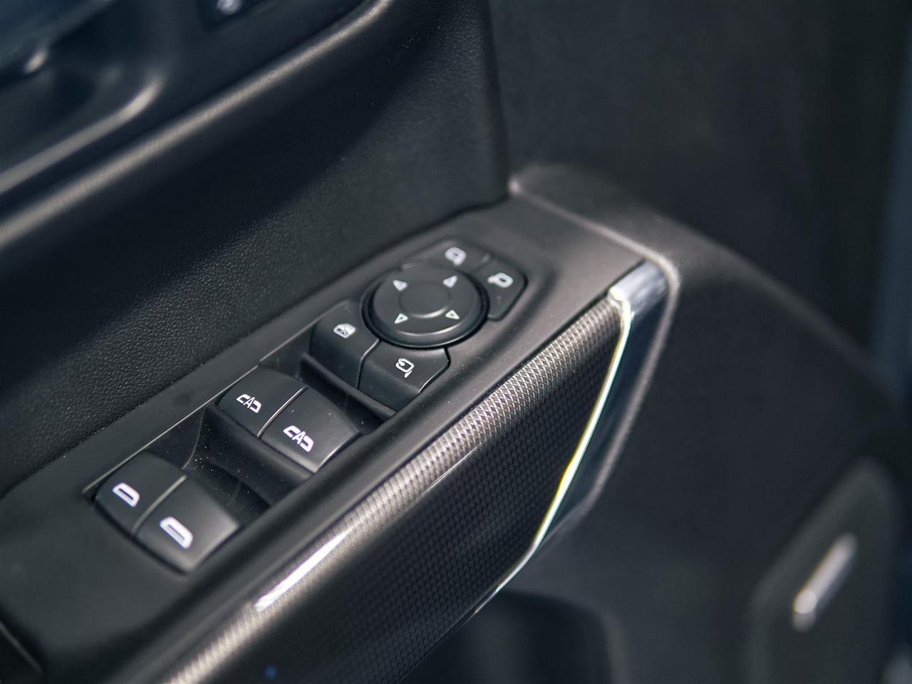 2022 GMC Sierra 1500 Limited Limited AT4 | 6.2L V8 CREW | LTHR | SUNROOF | BOSE Photo