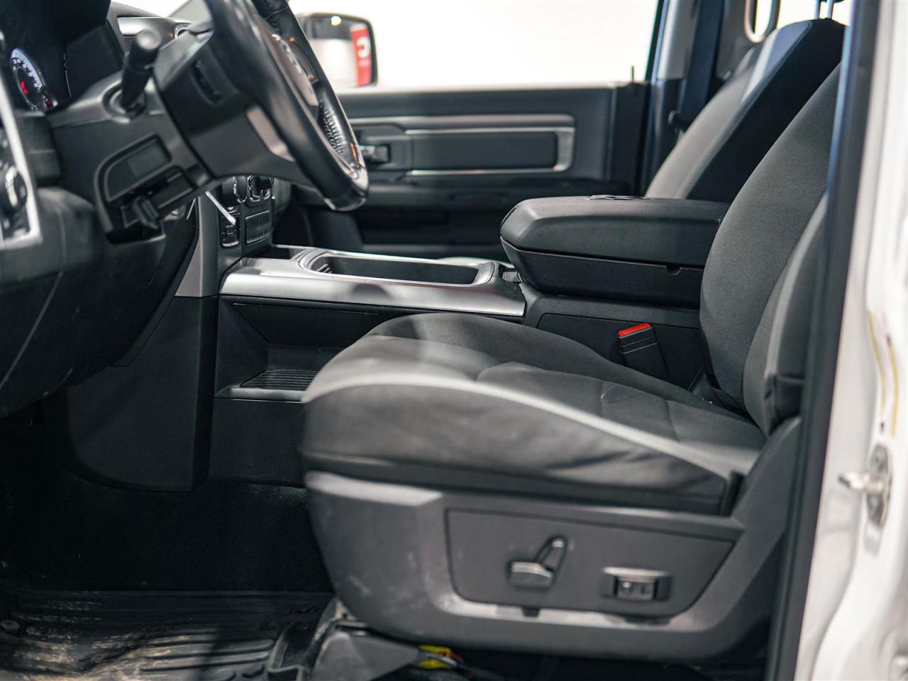 2023 RAM 1500 Classic SLT CREW CAB | 4X4 | CREW | 5.7 HEMI | LUX PKG | CONV PKG Photo