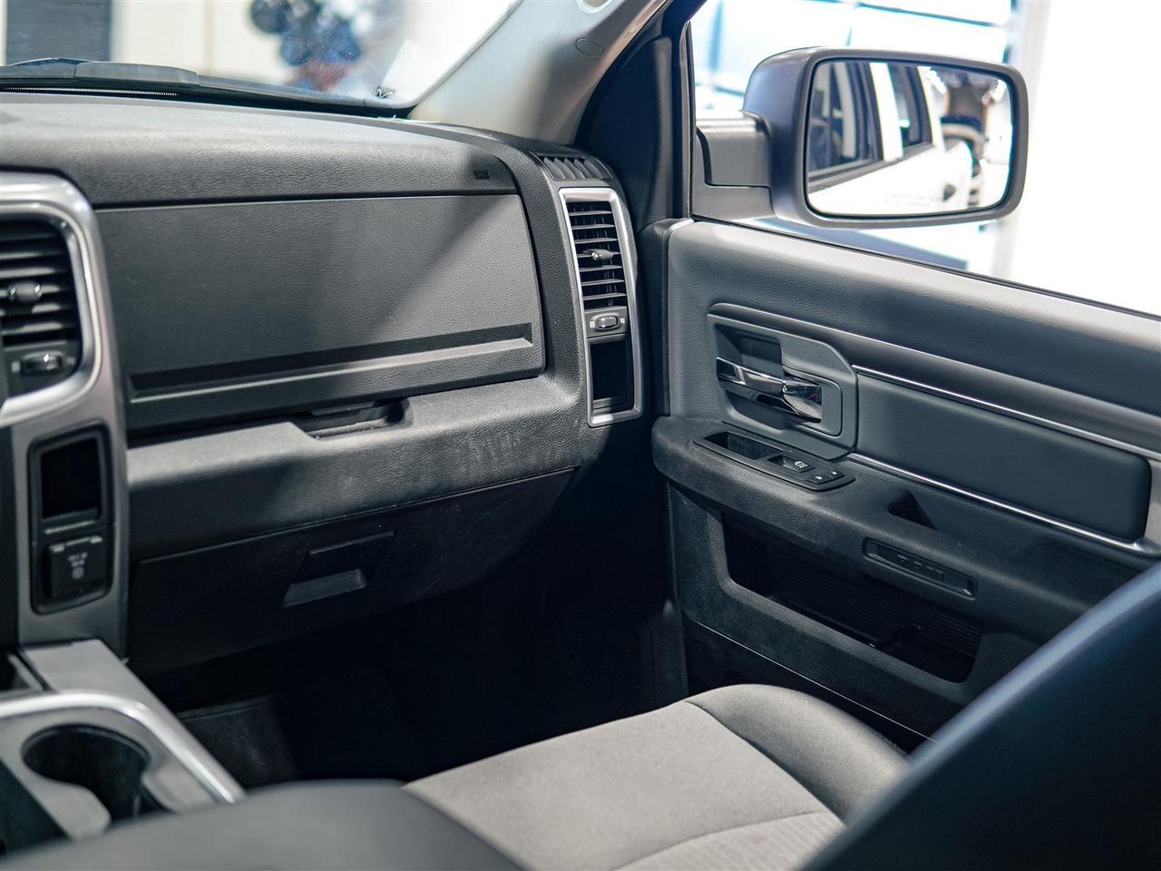 2023 RAM 1500 Classic SLT CREW CAB | 4X4 | CREW | 5.7 HEMI | LUX PKG | CONV PKG Photo