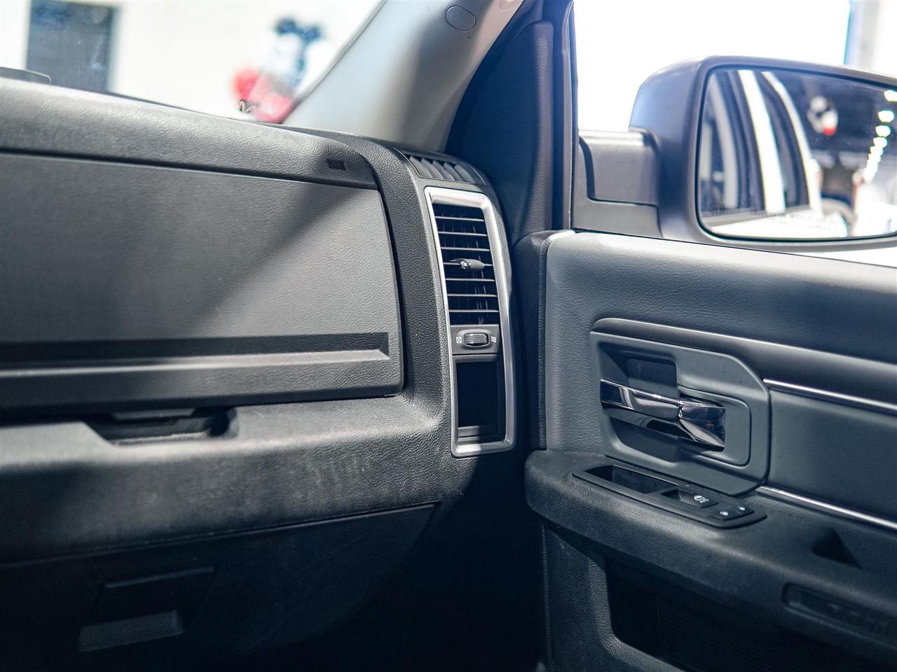 2023 RAM 1500 Classic SLT CREW CAB | 4X4 | CREW | 5.7 HEMI | LUX PKG | CONV PKG Photo