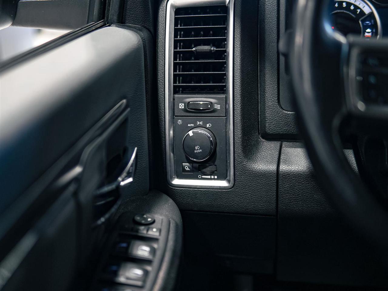 2023 RAM 1500 Classic SLT CREW CAB | 4X4 | CREW | 5.7 HEMI | LUX PKG | CONV PKG Photo