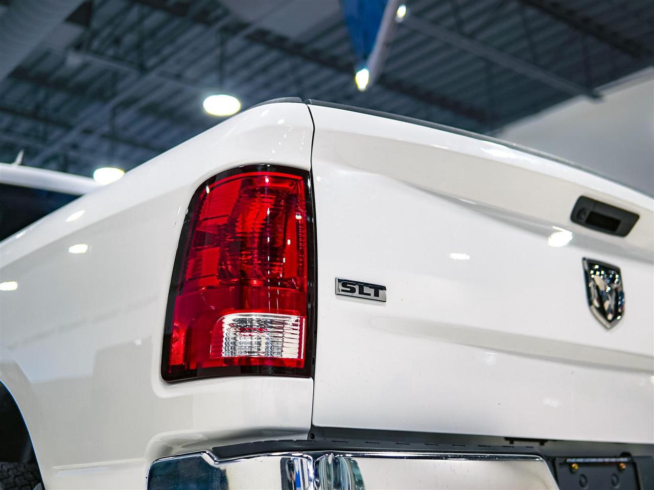 2023 RAM 1500 Classic SLT CREW CAB | 4X4 | CREW | 5.7 HEMI | LUX PKG | CONV PKG Photo