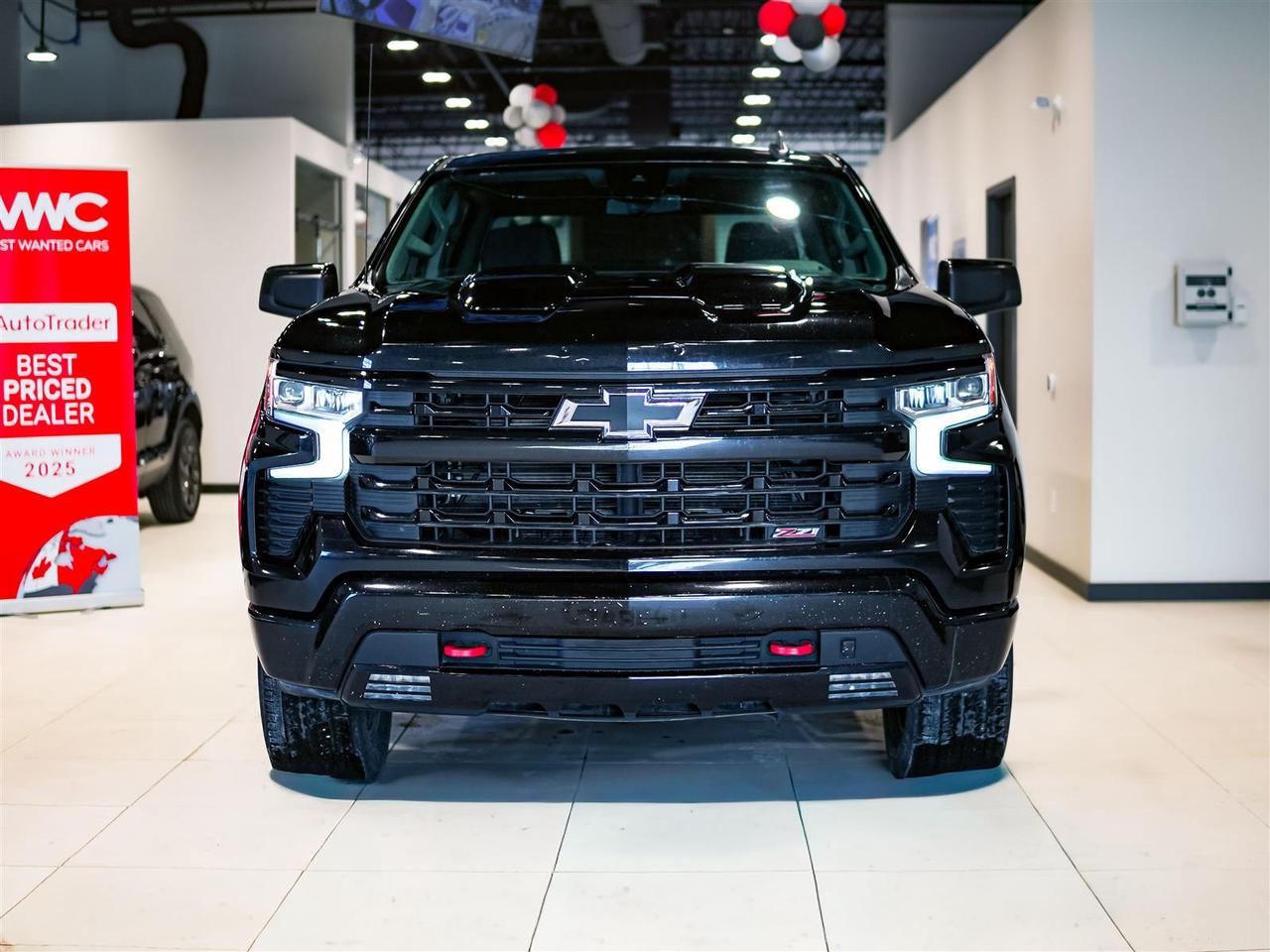 2023 Chevrolet Silverado 1500 LT TRAIL BOSS CREW CAB | DIESEL | NO ACCIDENTS Photo2