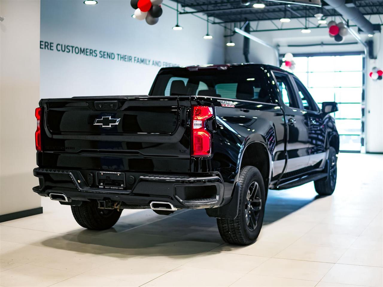 2023 Chevrolet Silverado 1500 LT TRAIL BOSS CREW CAB | DIESEL | NO ACCIDENTS Photo