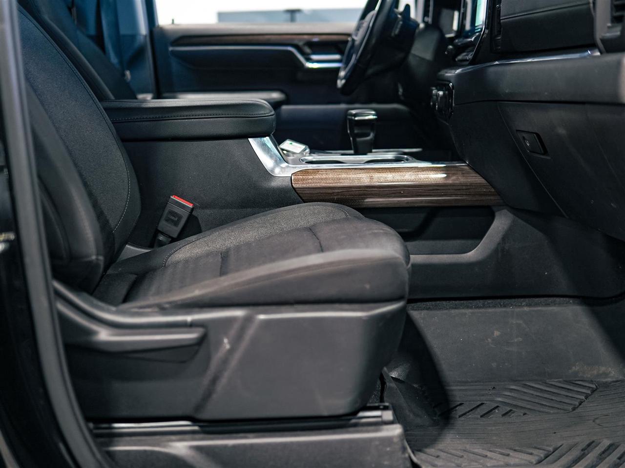 2023 Chevrolet Silverado 1500 LT TRAIL BOSS CREW CAB | DIESEL | NO ACCIDENTS Photo