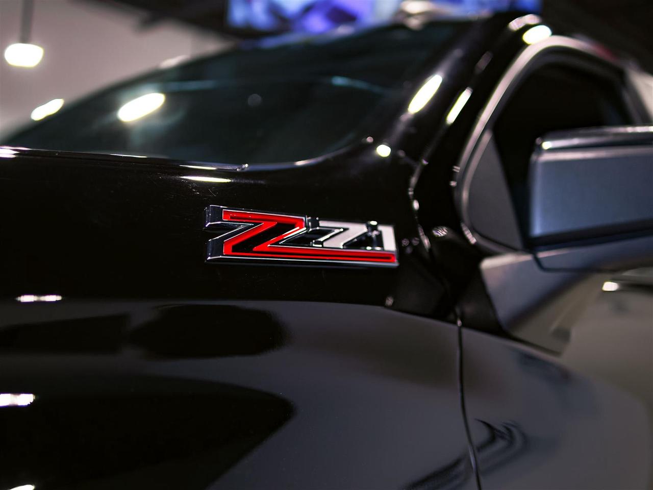 2023 Chevrolet Silverado 1500 LT TRAIL BOSS CREW CAB | DIESEL | NO ACCIDENTS Photo