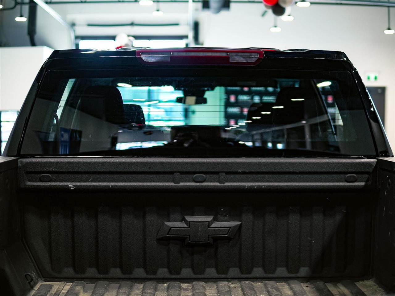 2023 Chevrolet Silverado 1500 LT TRAIL BOSS CREW CAB | DIESEL | NO ACCIDENTS Photo