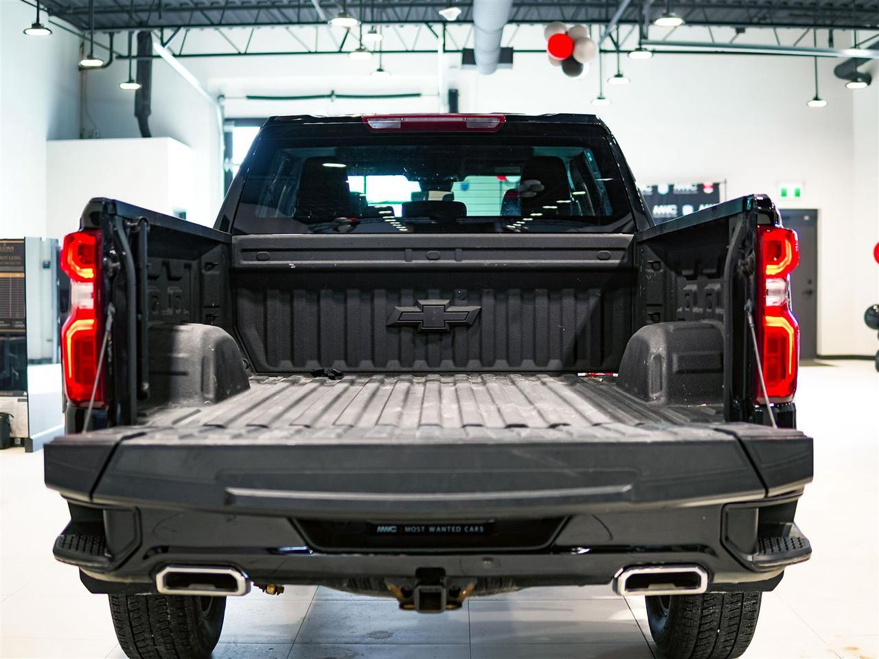 2023 Chevrolet Silverado 1500 LT TRAIL BOSS CREW CAB | DIESEL | NO ACCIDENTS Photo