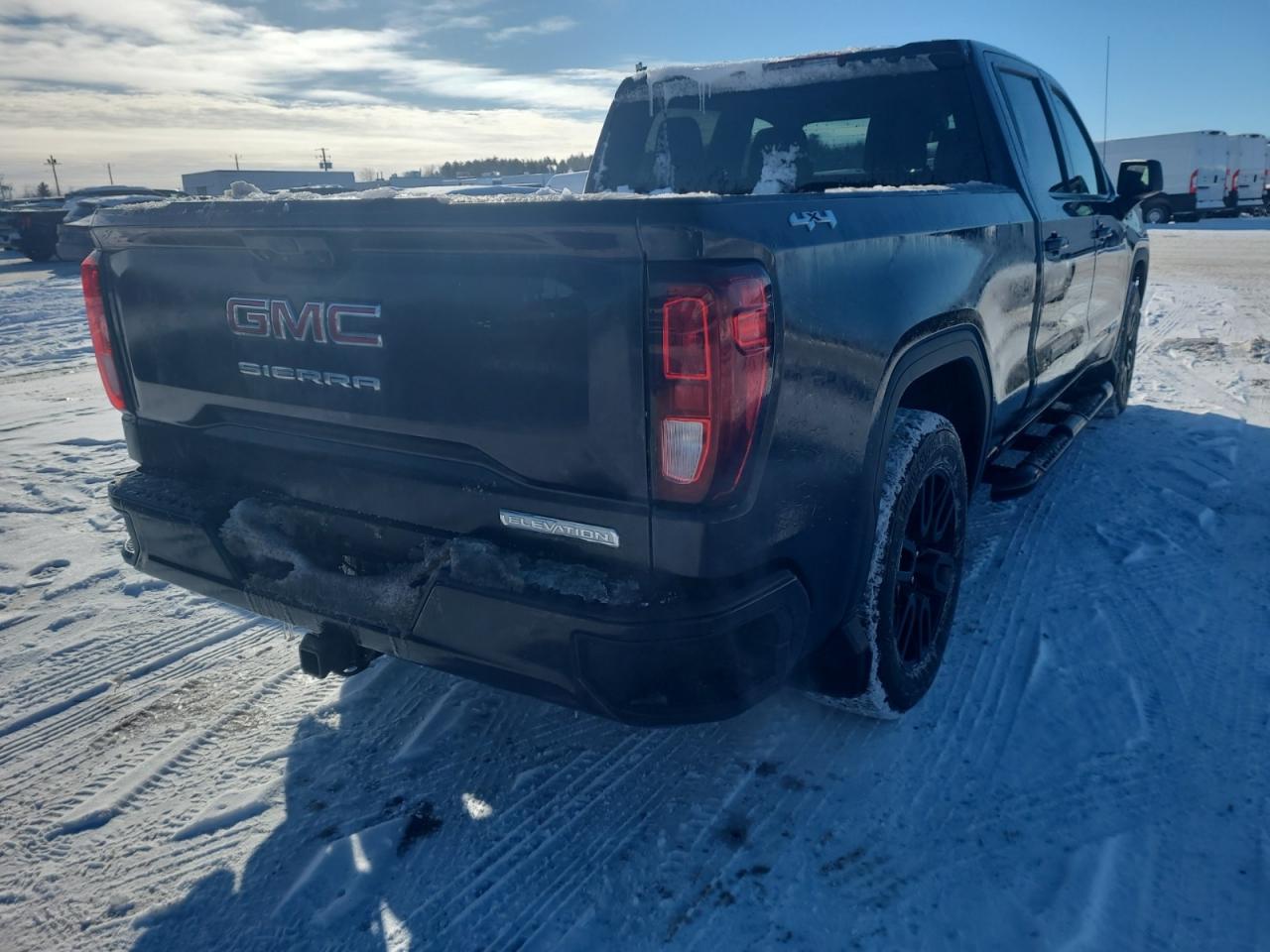 2024 GMC Sierra 1500 ELEVATION CREW CAB 4WD | NO ACCIDENTS Photo