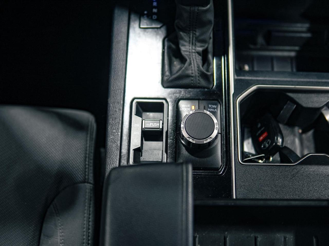 2022 Toyota Tundra SR CREW MAX | TRD SPORT | 4X4 | NO ACCIDENTS Photo