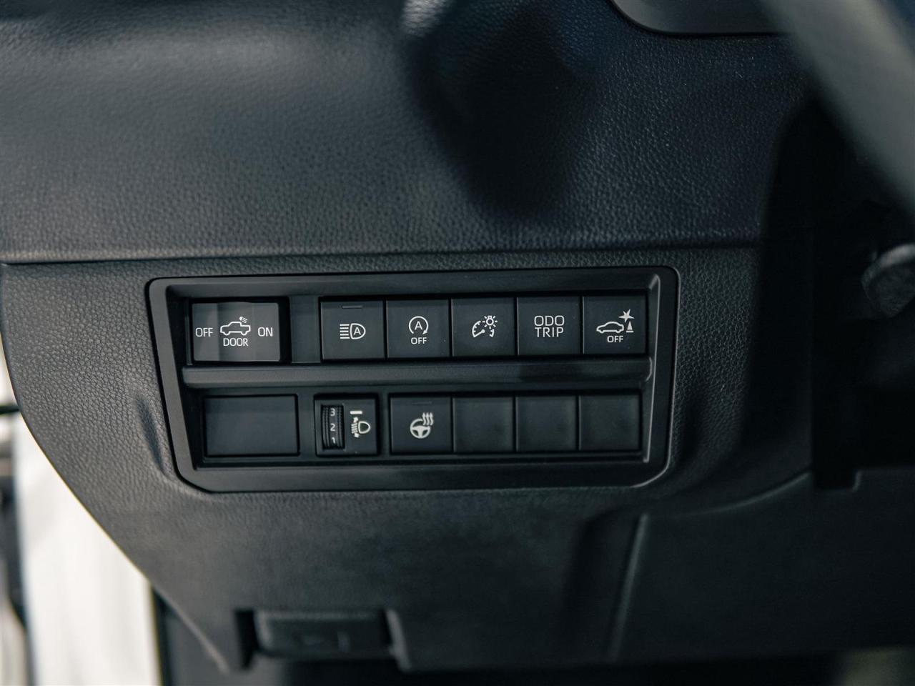 2022 Toyota Tundra SR CREW MAX | TRD SPORT | 4X4 | NO ACCIDENTS Photo