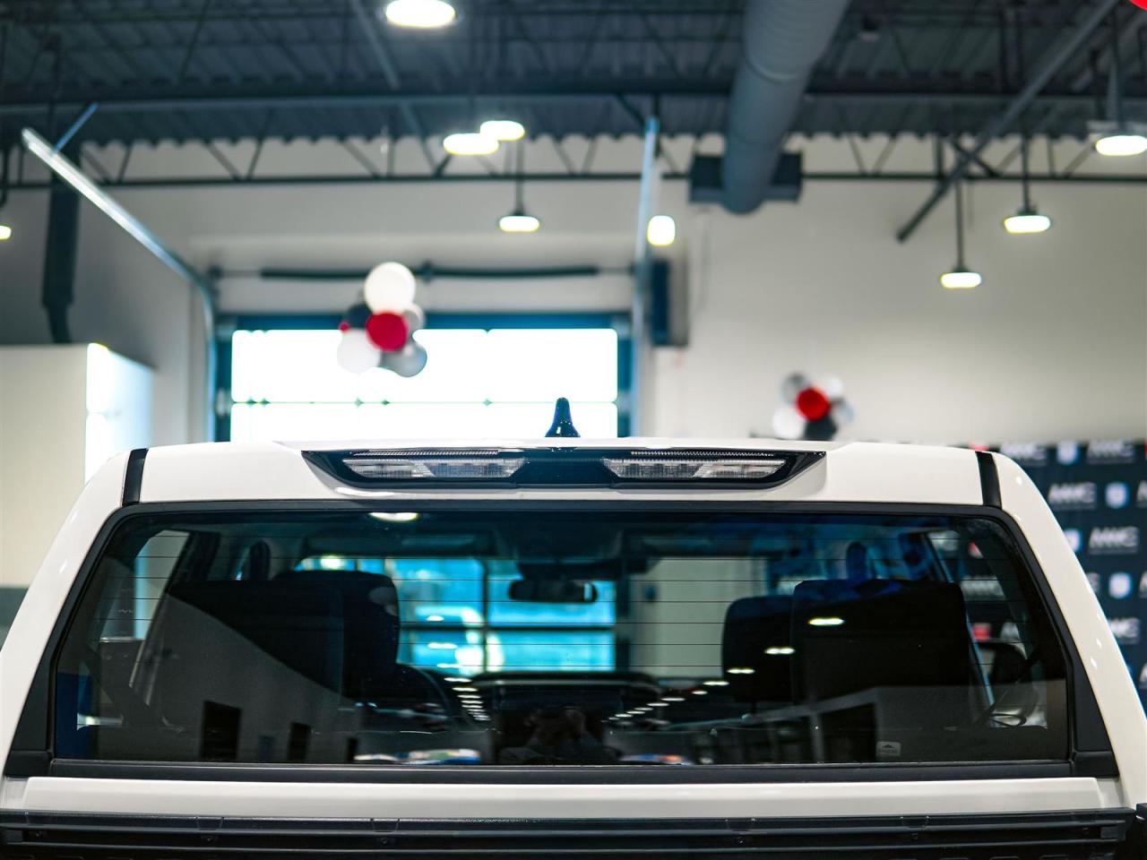 2022 Toyota Tundra SR CREW MAX | TRD SPORT | 4X4 | NO ACCIDENTS Photo