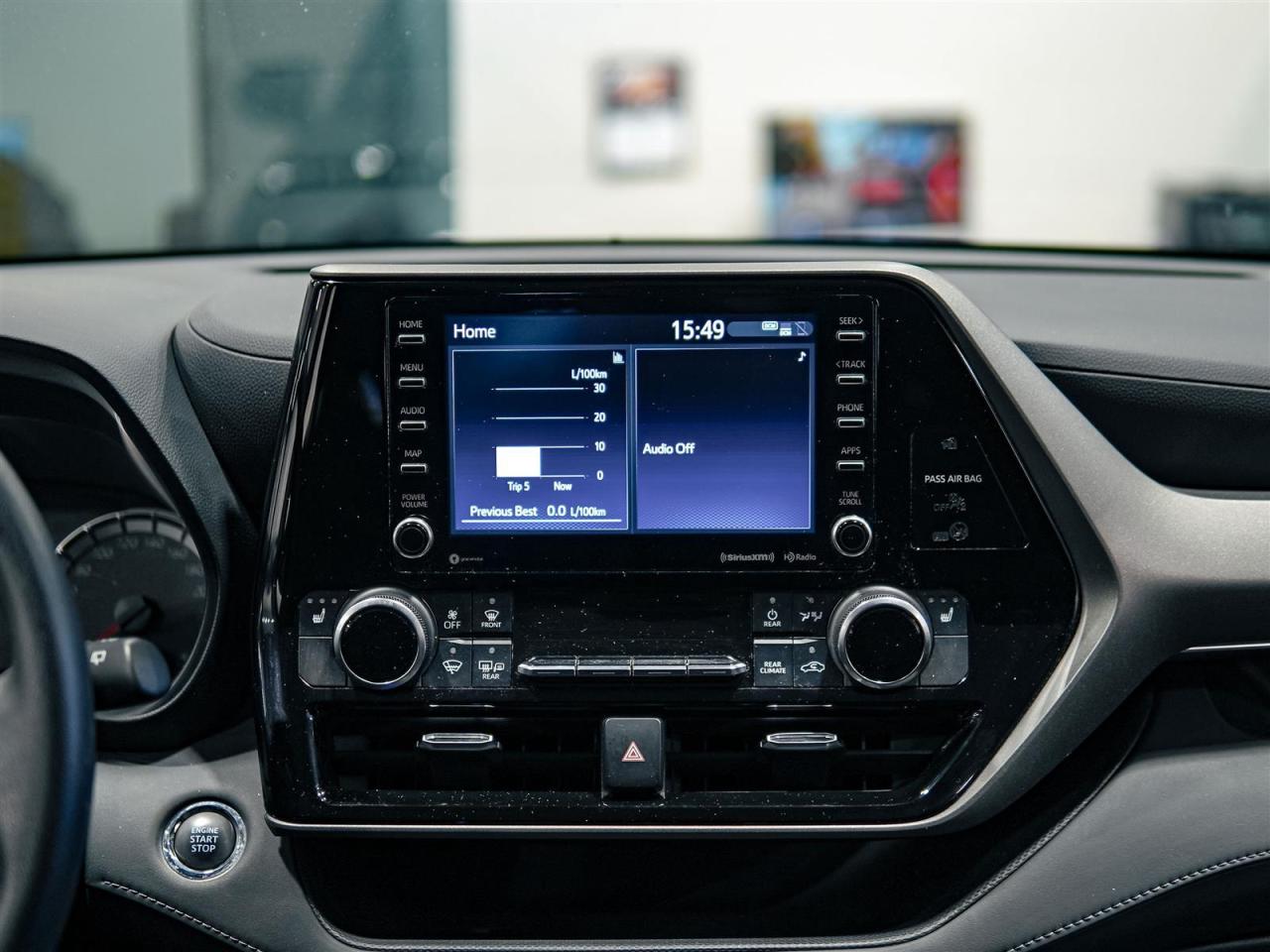 2022 Toyota Highlander LE AWD | NO ACCIDENTS | BLIND SPOT | ALLOYS Photo