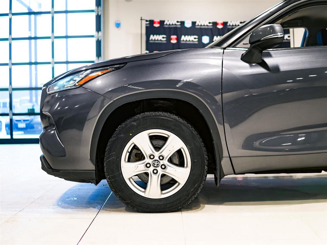 2022 Toyota Highlander LE AWD | NO ACCIDENTS | BLIND SPOT | ALLOYS Photo