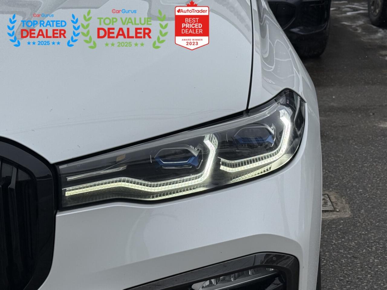 2019 BMW X7 M50i | INDIVIDUAL LINE | SKY LOUNGE | FULLY LOADED Photo