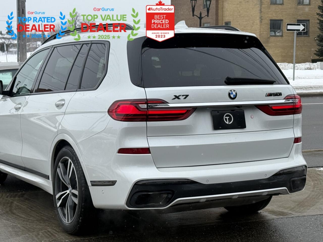 2019 BMW X7 M50i | INDIVIDUAL LINE | SKY LOUNGE | FULLY LOADED Photo