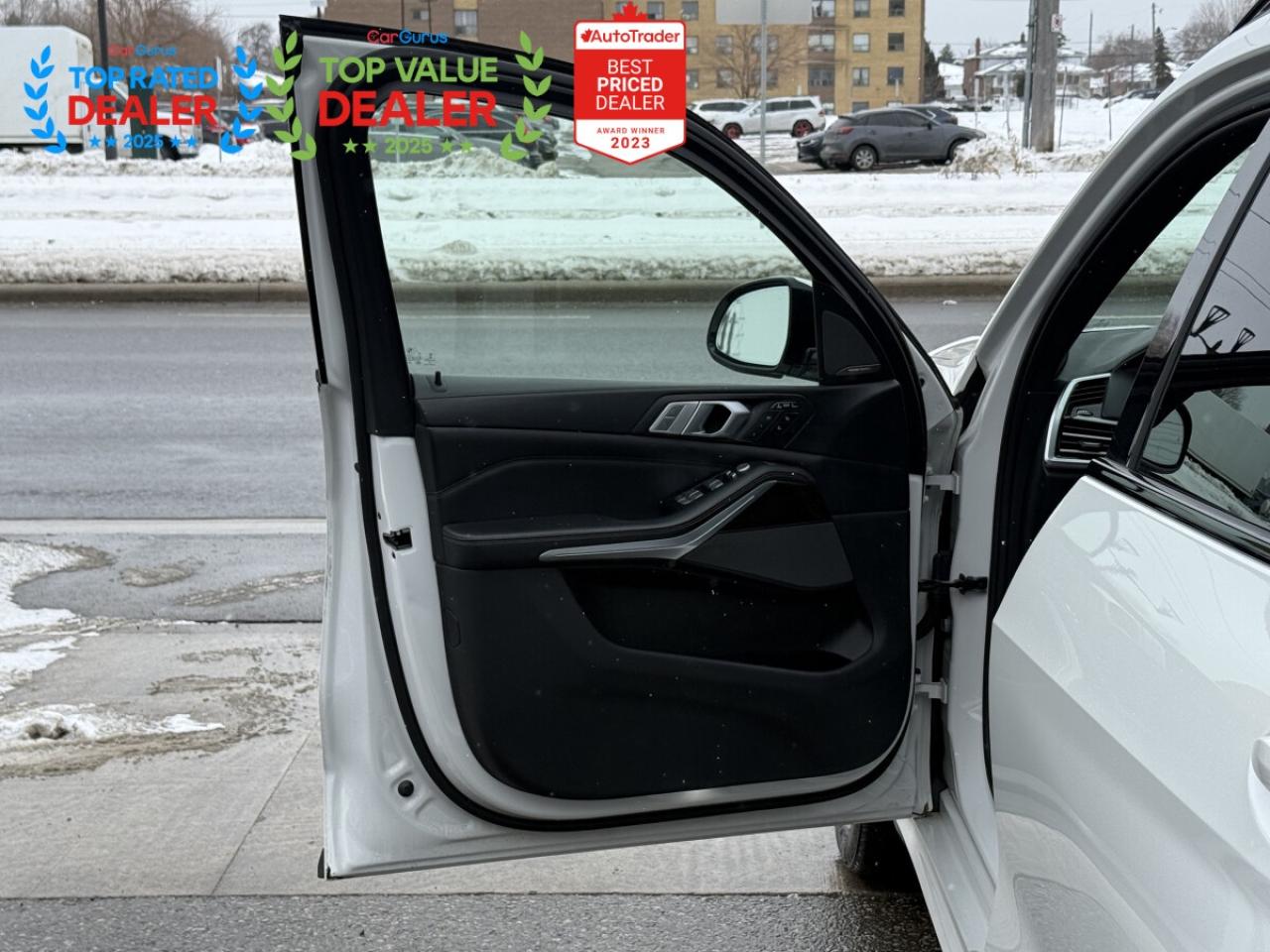 2019 BMW X7 M50i | INDIVIDUAL LINE | SKY LOUNGE | FULLY LOADED Photo