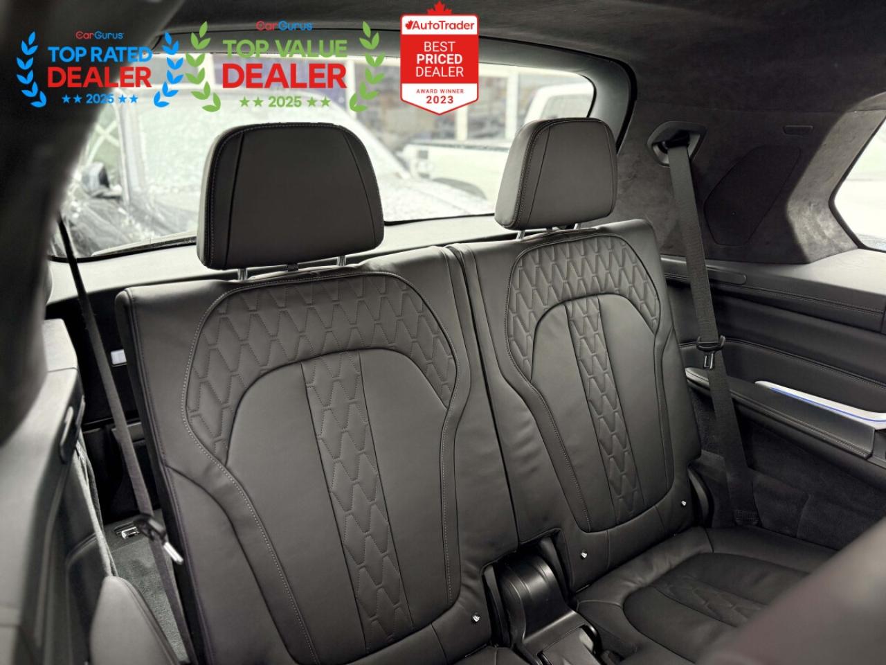 2019 BMW X7 M50i | INDIVIDUAL LINE | SKY LOUNGE | FULLY LOADED Photo