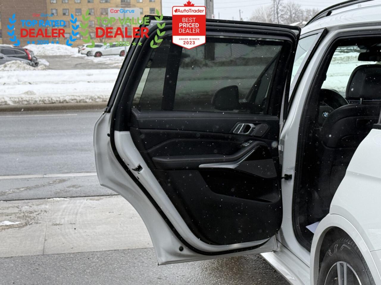 2019 BMW X7 M50i | INDIVIDUAL LINE | SKY LOUNGE | FULLY LOADED Photo