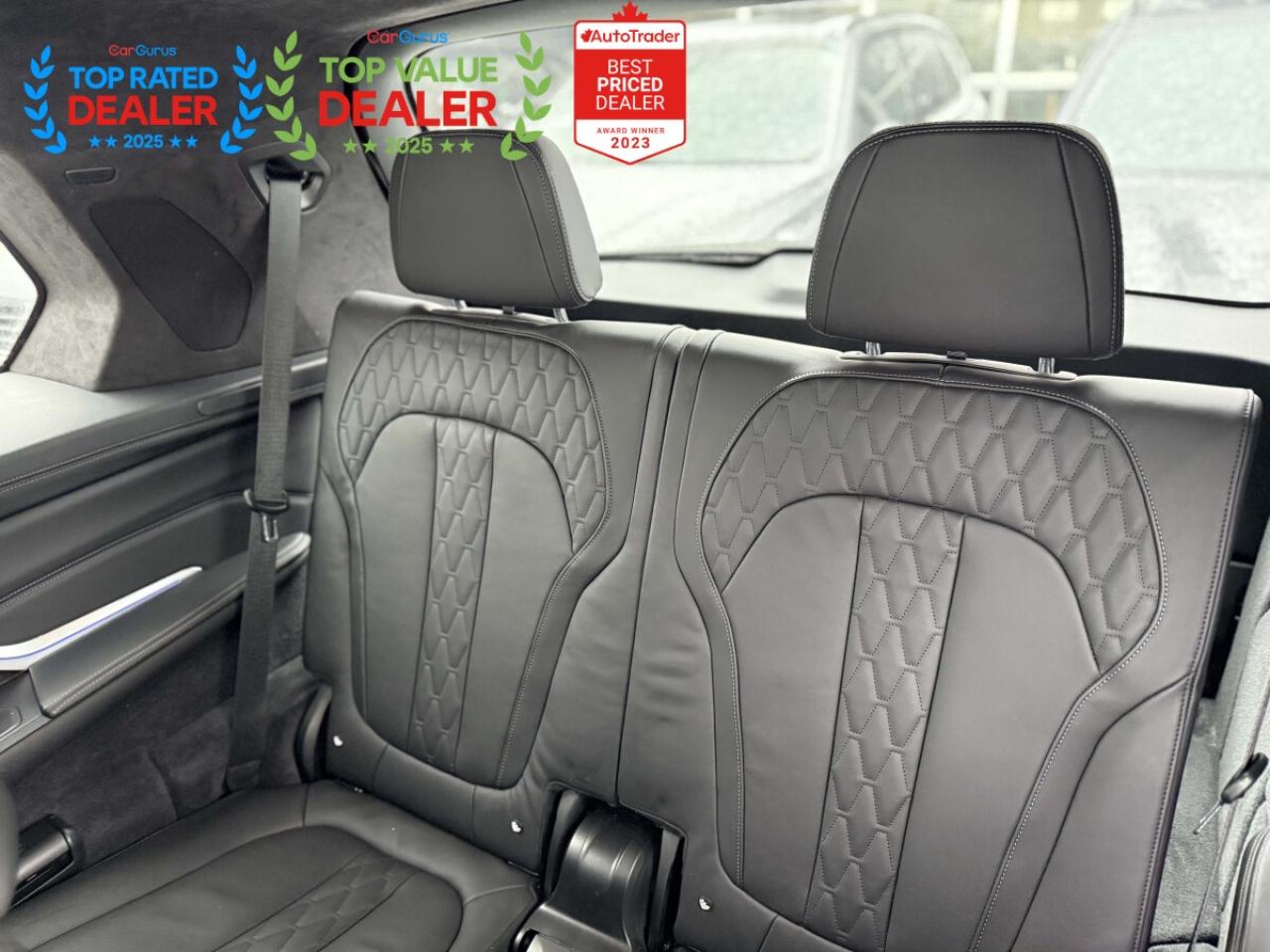 2019 BMW X7 M50i | INDIVIDUAL LINE | SKY LOUNGE | FULLY LOADED Photo