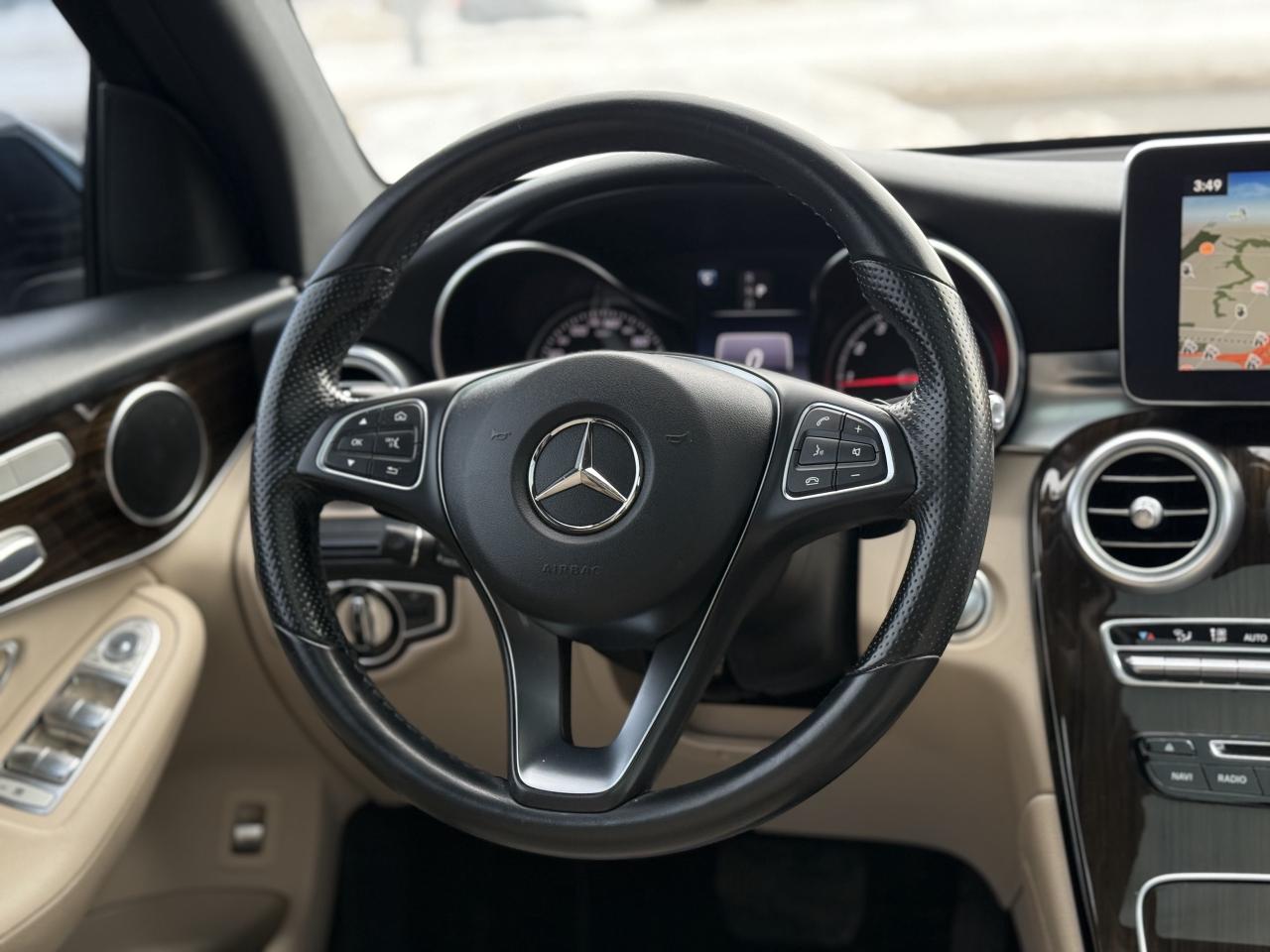 2017 Mercedes-Benz GLC-Class 300 | PREMIUM | PANO | NAVI | LOADED Photo
