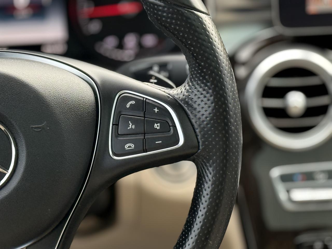 2017 Mercedes-Benz GLC-Class 300 | PREMIUM | PANO | NAVI | LOADED Photo