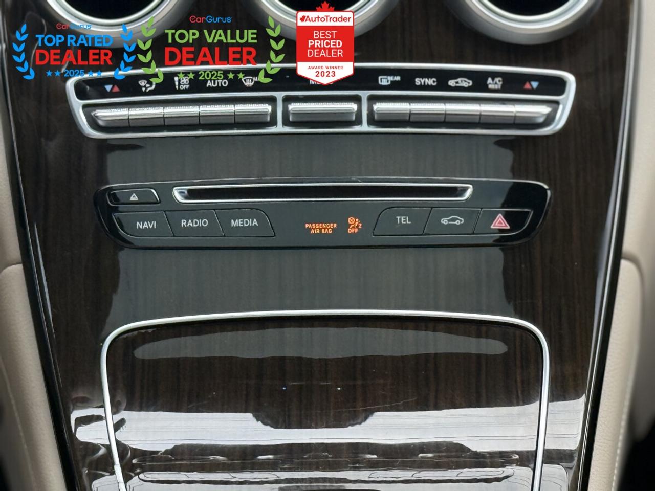 2017 Mercedes-Benz GLC-Class 300 | PREMIUM | PANO | NAVI | LOADED Photo