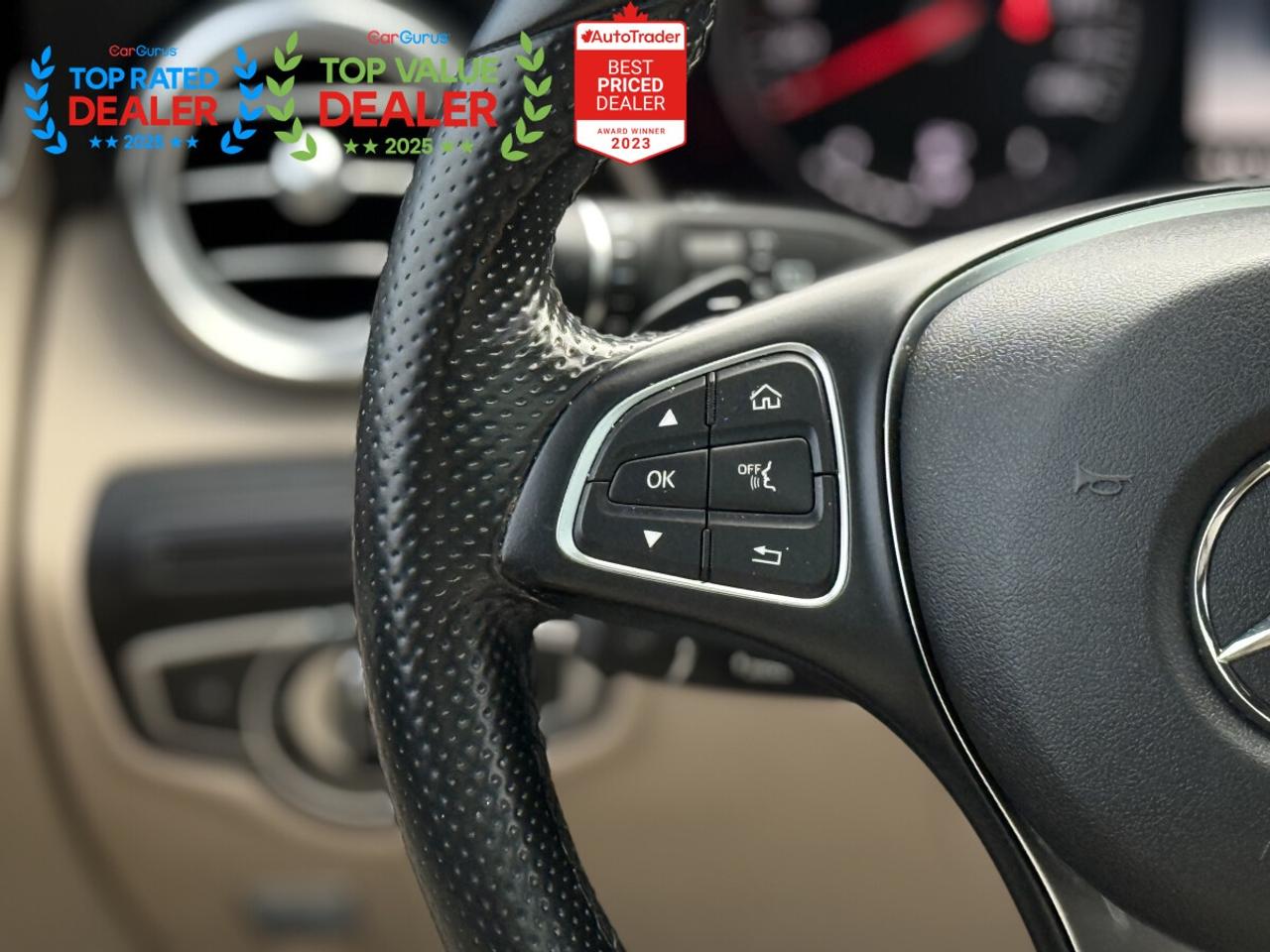 2017 Mercedes-Benz GLC-Class 300 | PREMIUM | PANO | NAVI | LOADED Photo