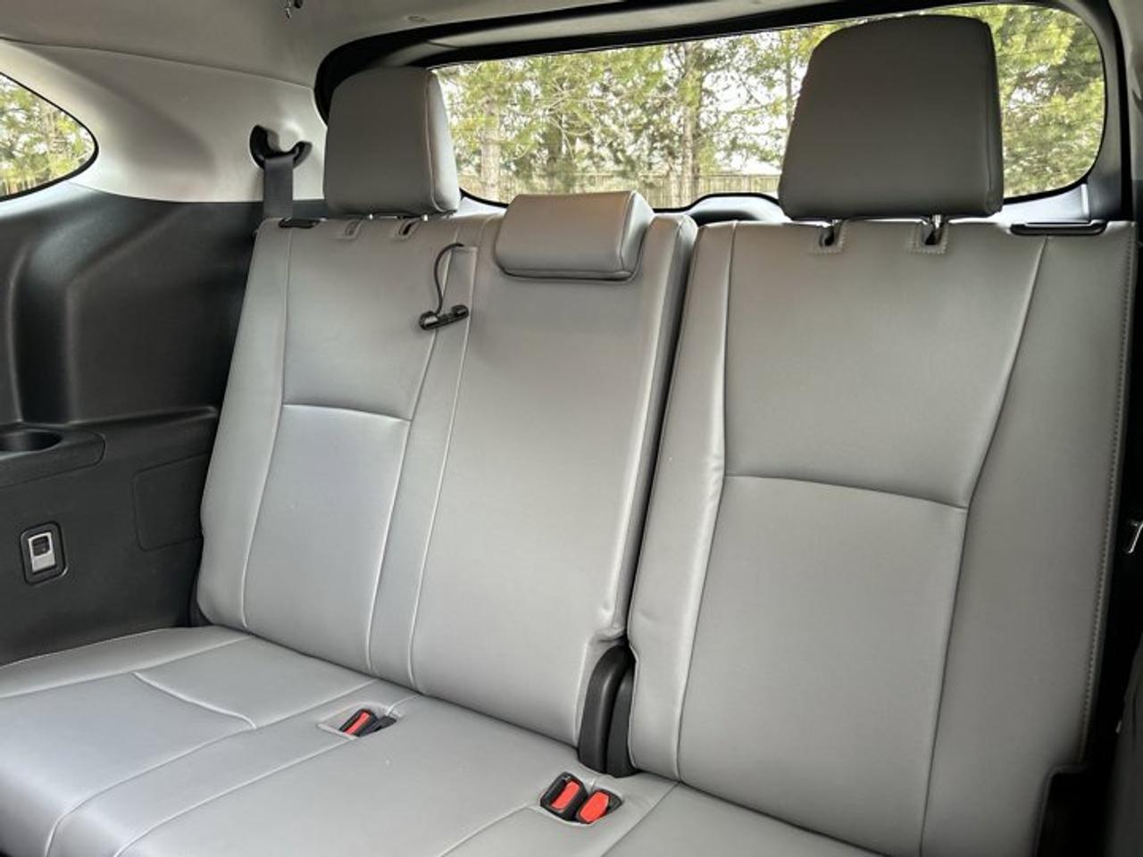 2022 Toyota Highlander HYBRID xle awd Photo