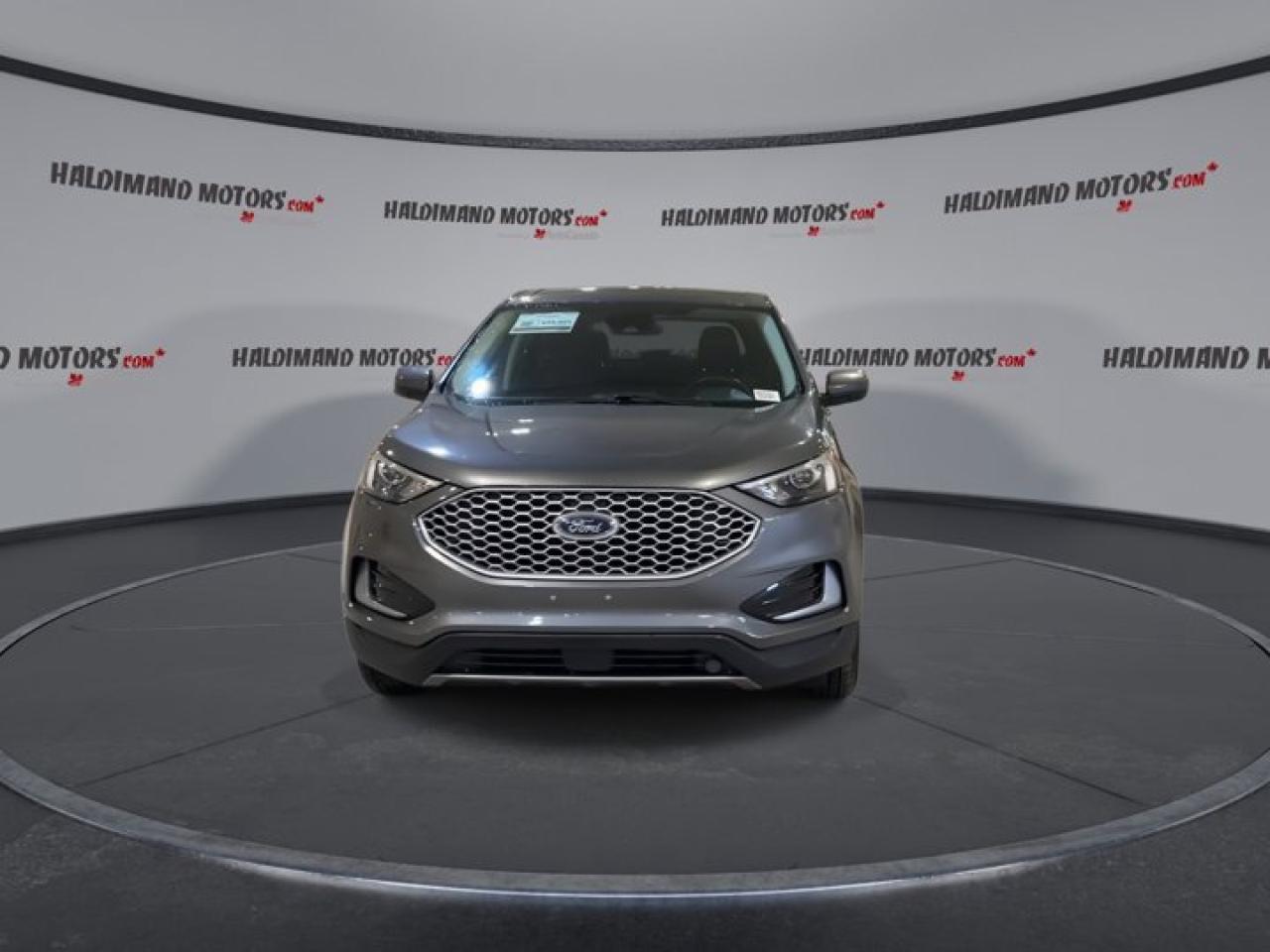 2023 Ford Edge SEL AWD | Leather Seats | No accidents Photo