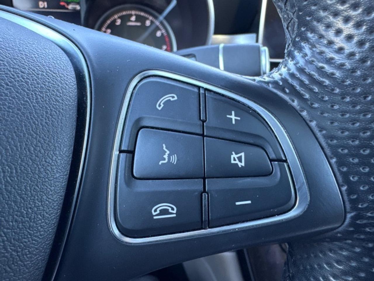 2018 Mercedes-Benz GLC 350e 4MATIC SUV  - Navigation Photo